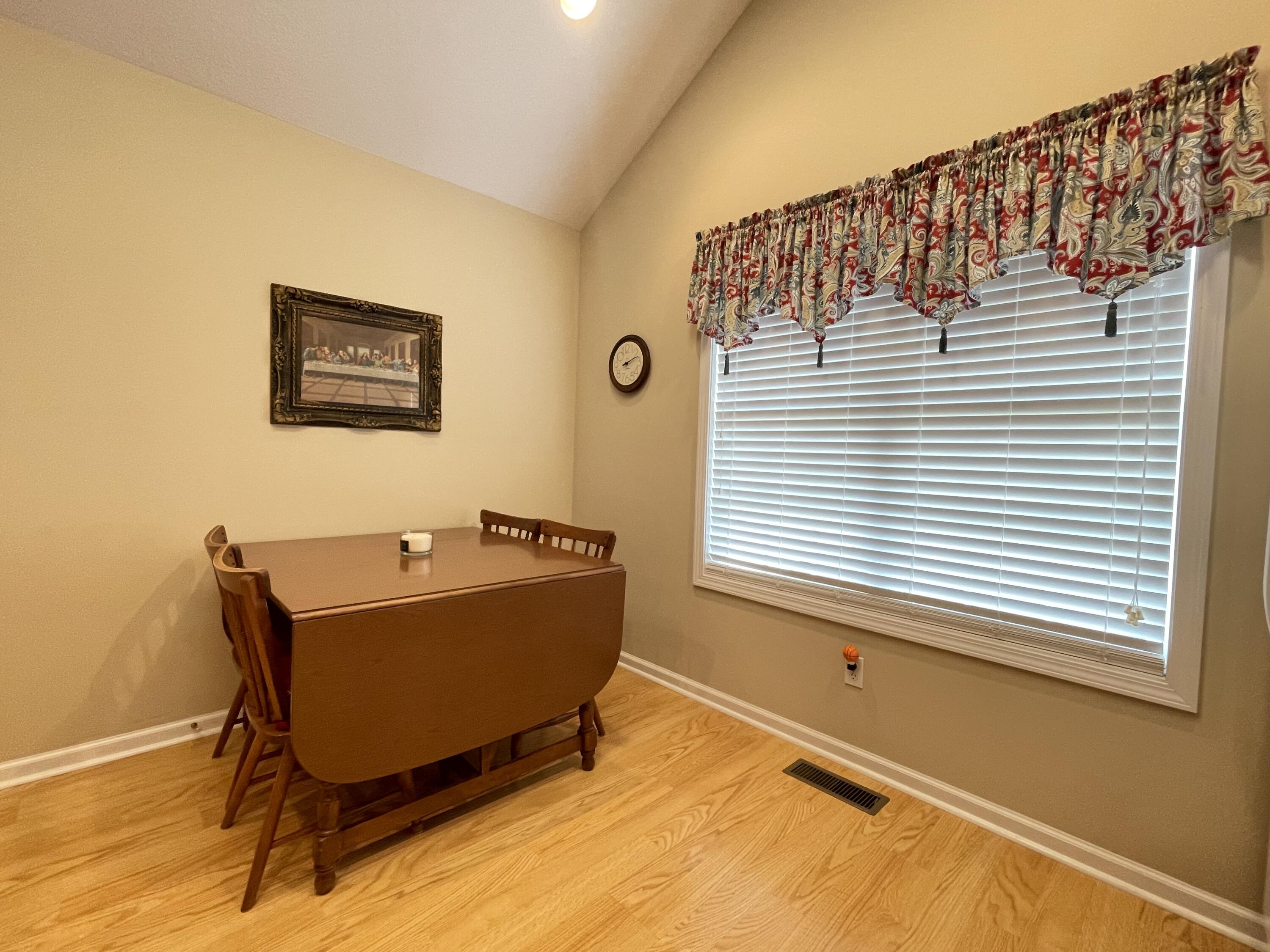 67 Lone Oak Property Photo 12