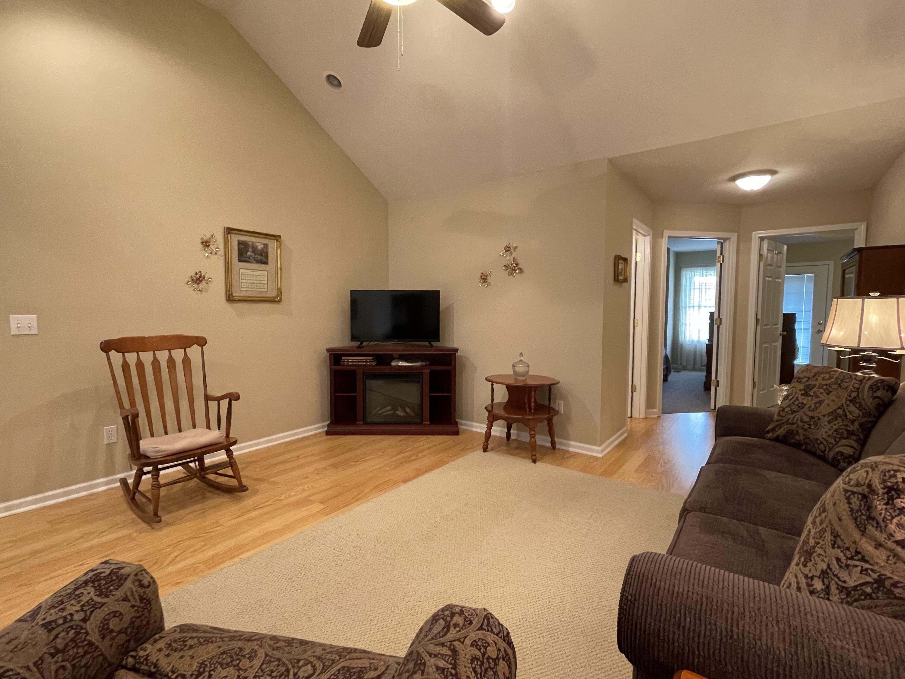 67 Lone Oak Property Photo 18
