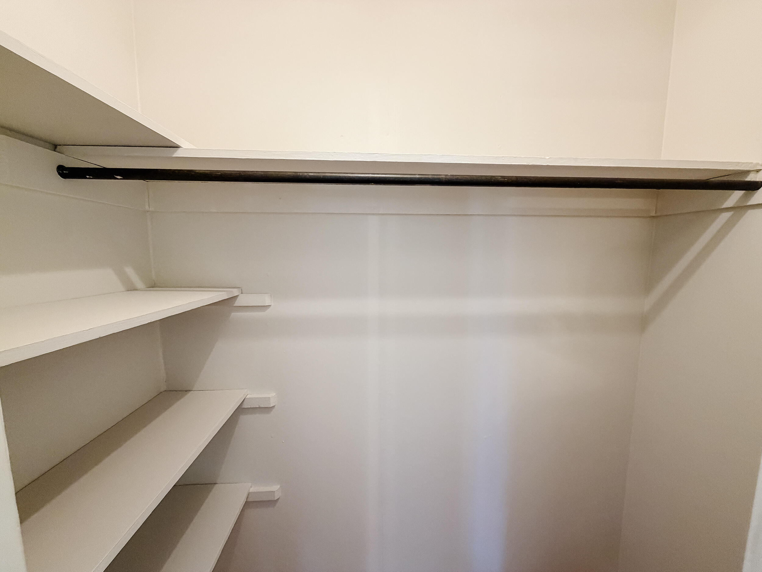 129 N Highland Avenue Property Photo 22
