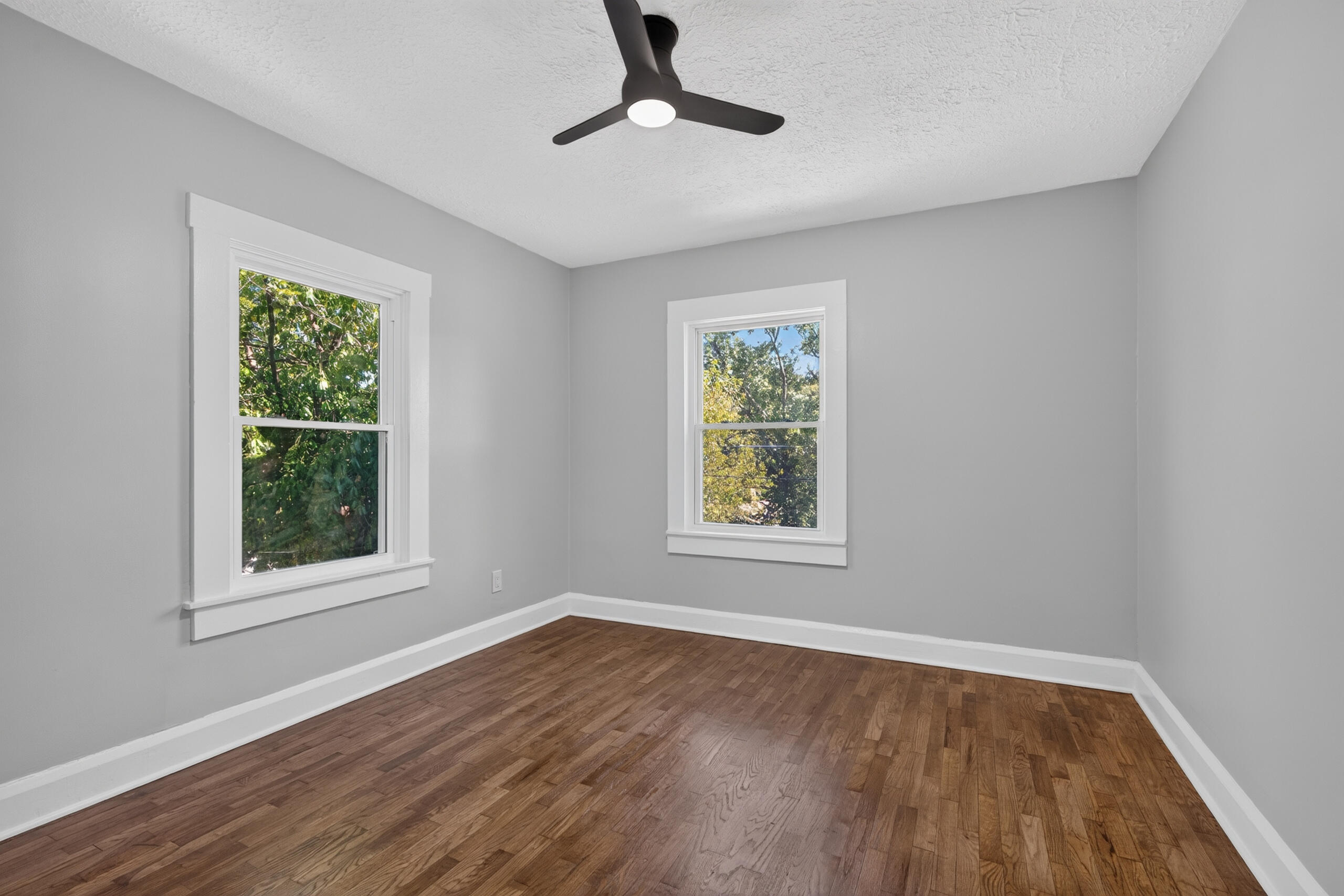 818 1st Avenue Property Photo 16