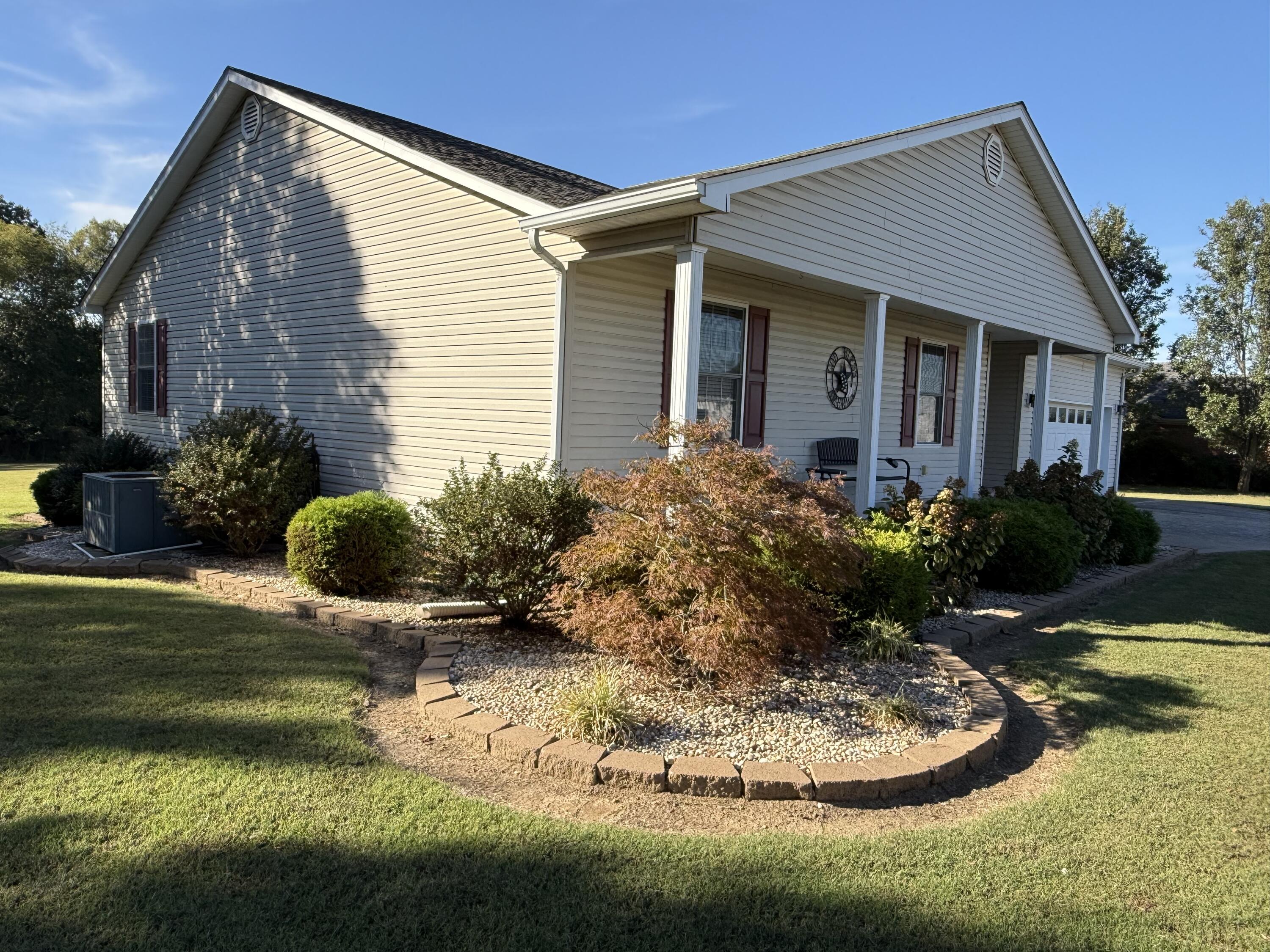 131 Dana Lane Property Photo 2