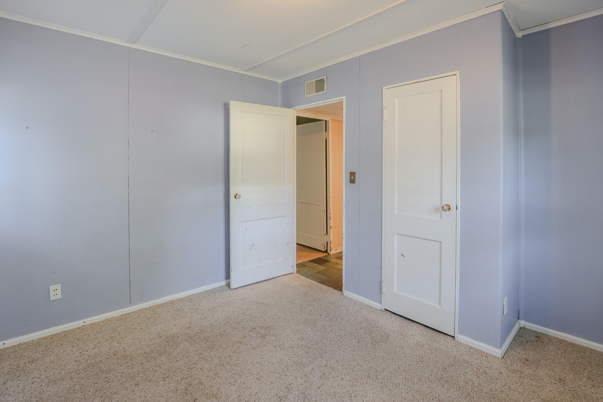 2556 Madison Street Property Photo 16