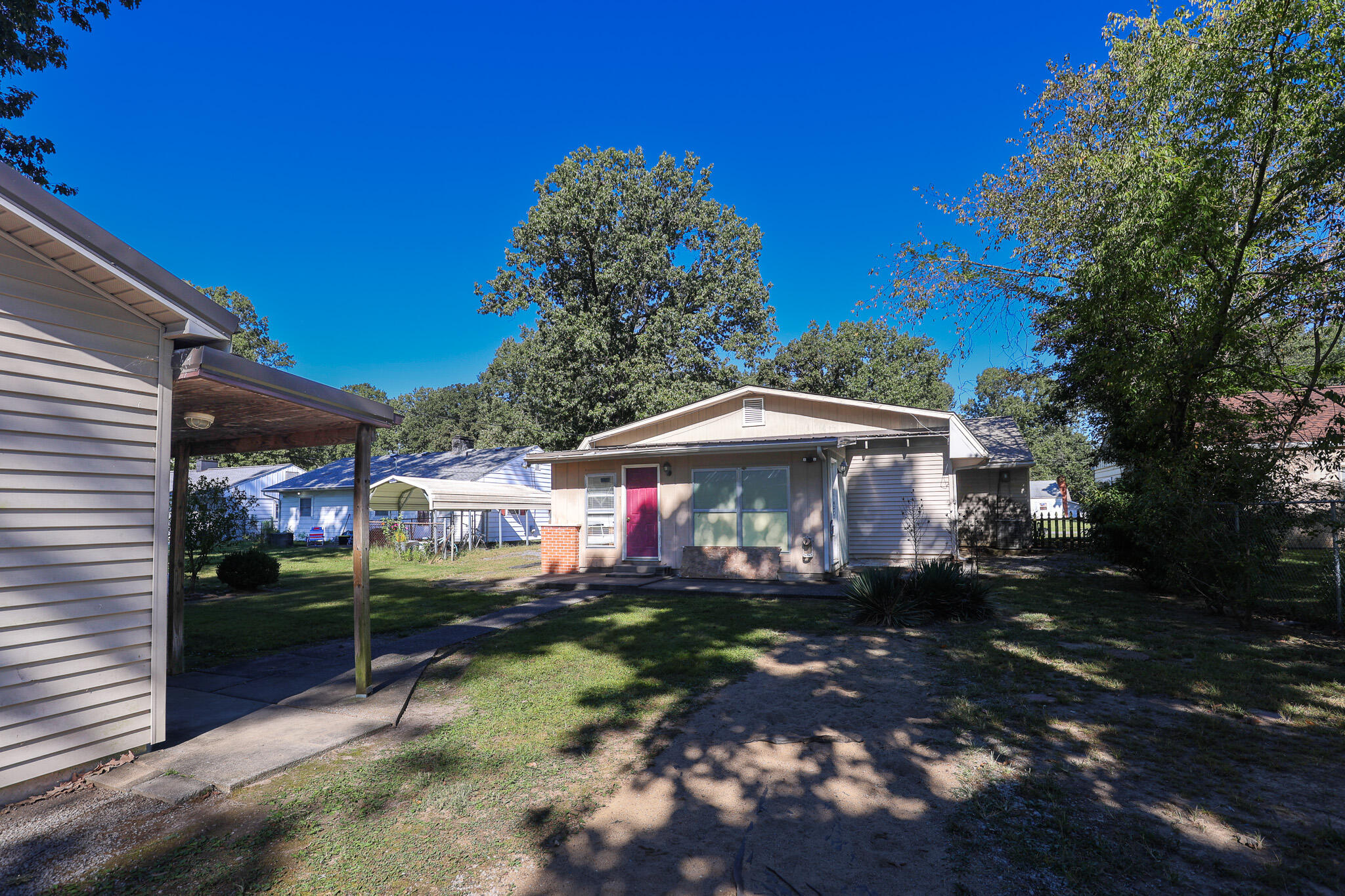 2556 Madison Street Property Photo 22