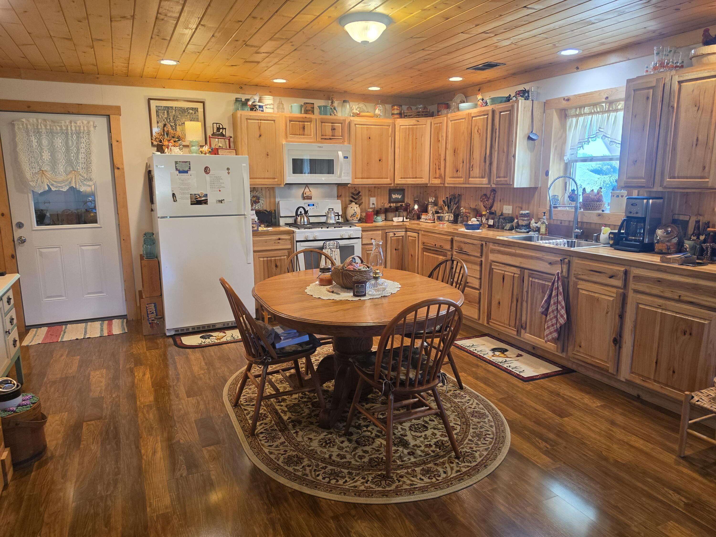 250-a Rockridge Road Property Photo 8