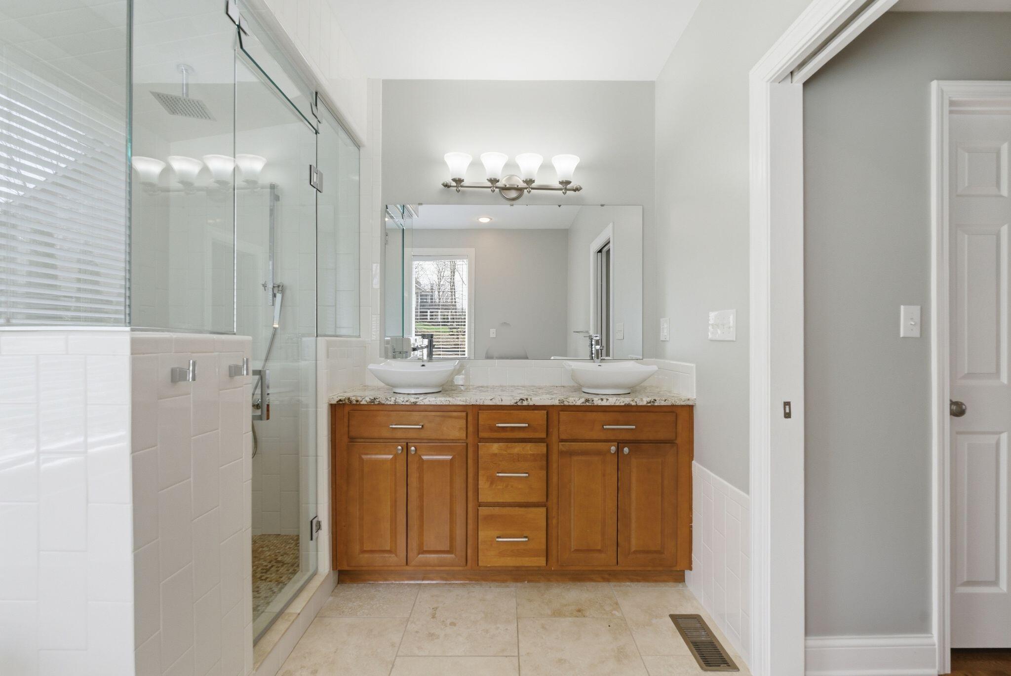 866 Donmar Drive Property Photo 25