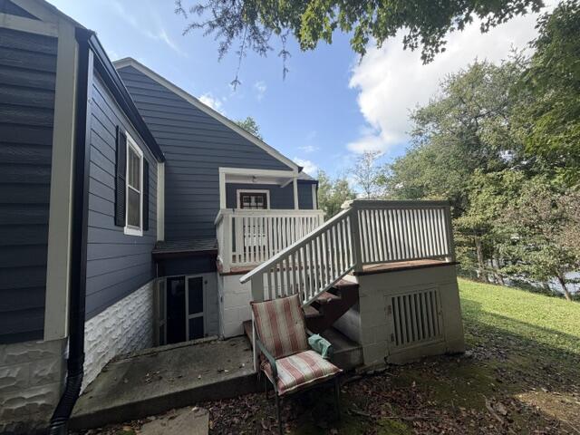 320 Cypress Street Property Photo 3