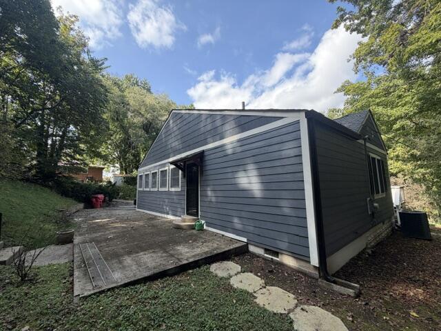 320 Cypress Street Property Photo 13