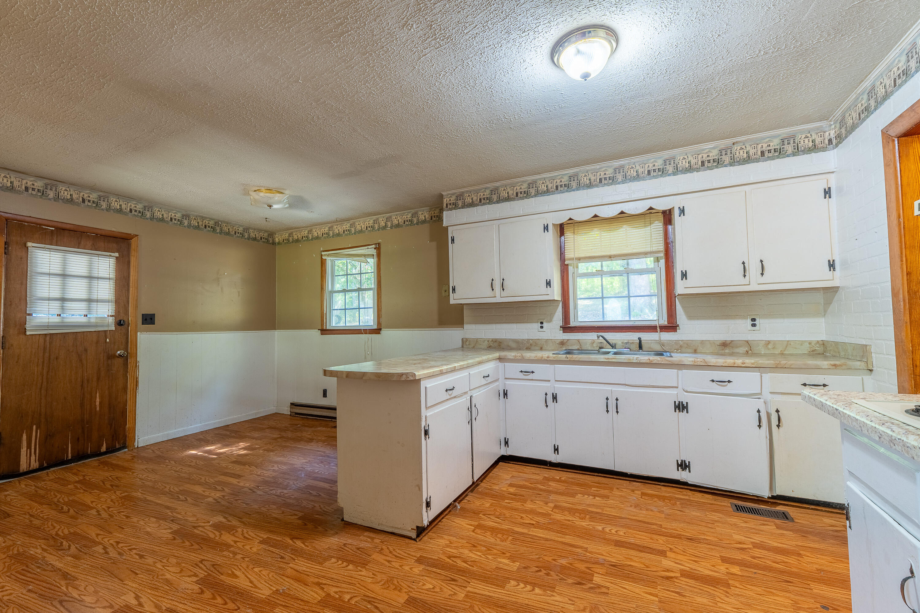 165 Valley Road Property Photo 15