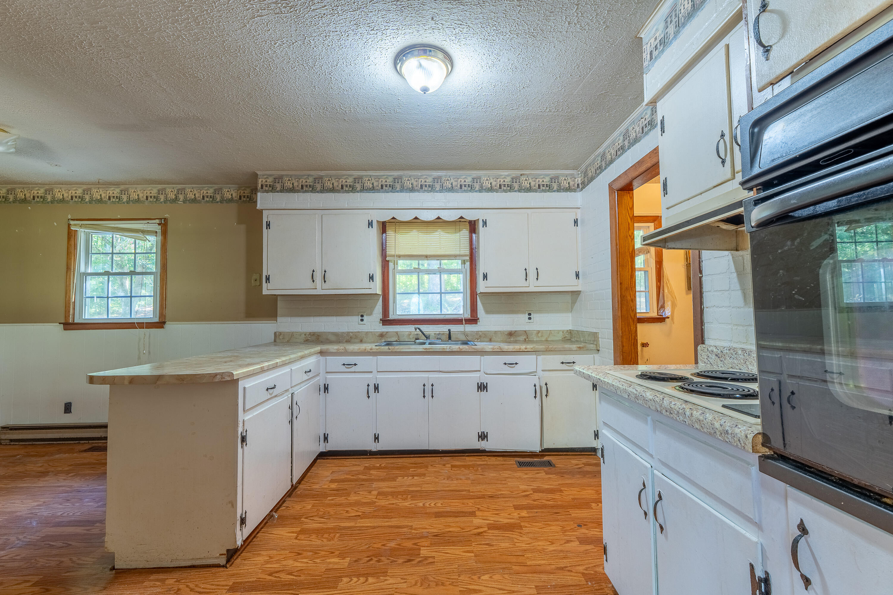 165 Valley Road Property Photo 17