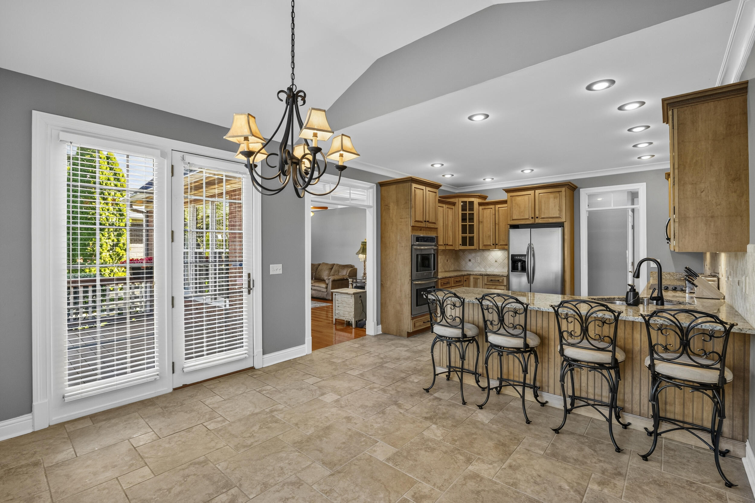 385 Highland Lakes Drive Property Photo 26