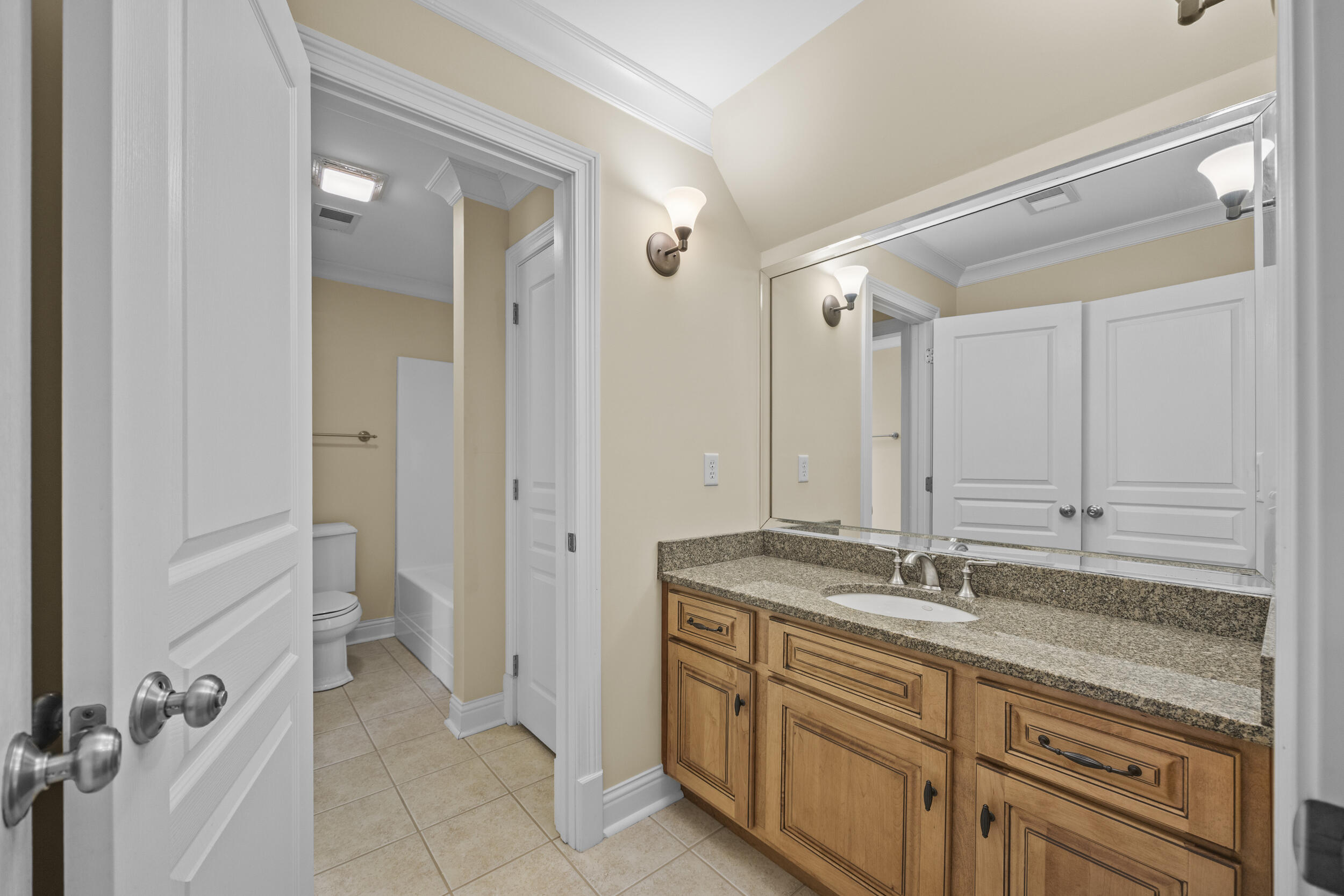385 Highland Lakes Drive Property Photo 43