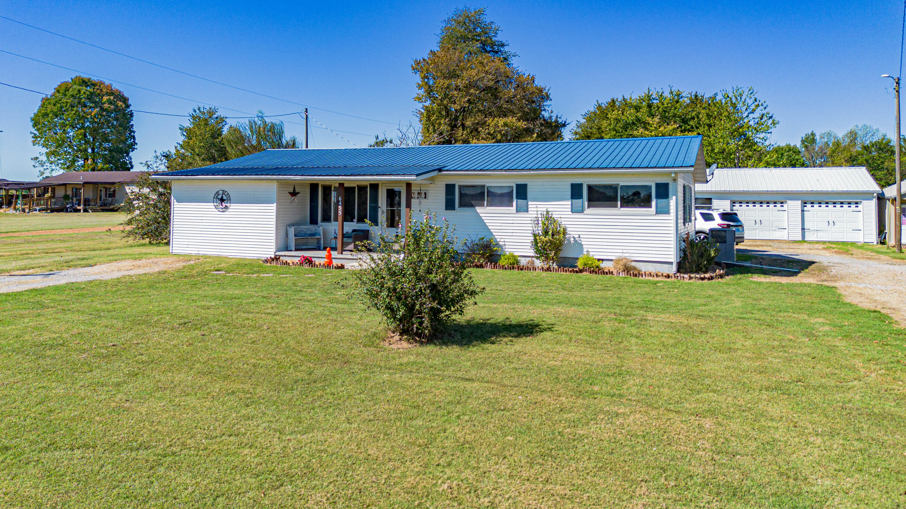 6455 State Highway 129 Property Photo 1