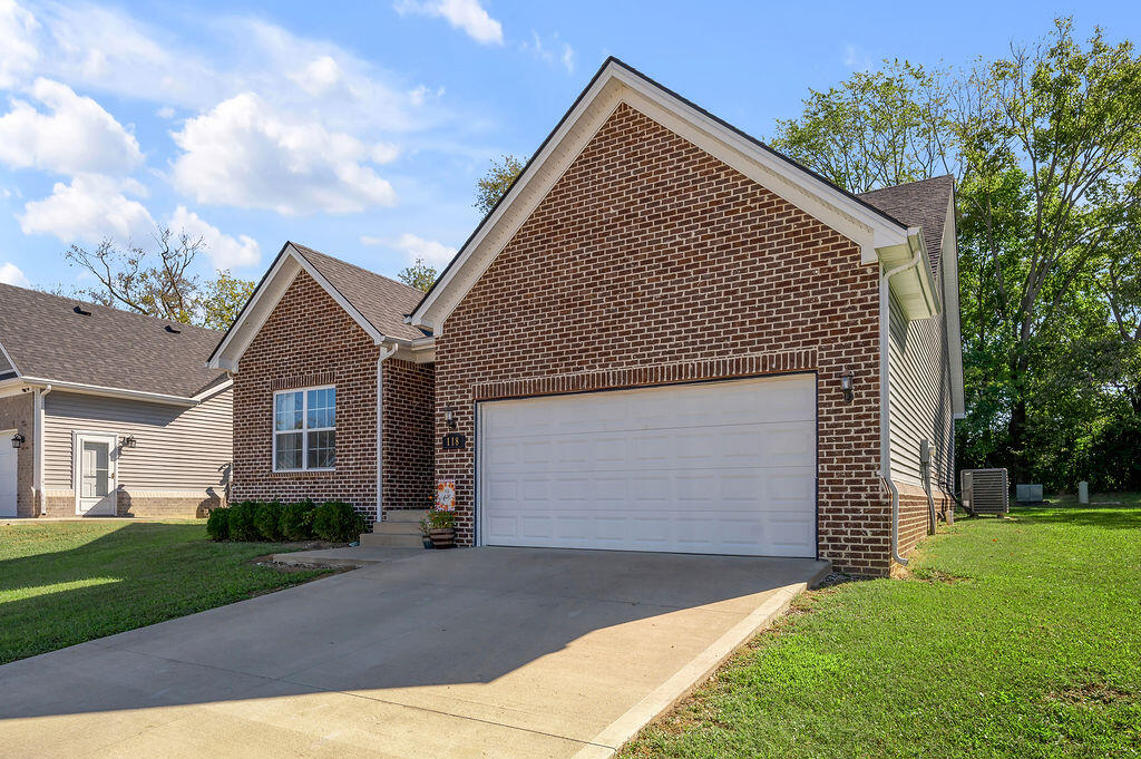 118 Brittany Lane Property Photo 8