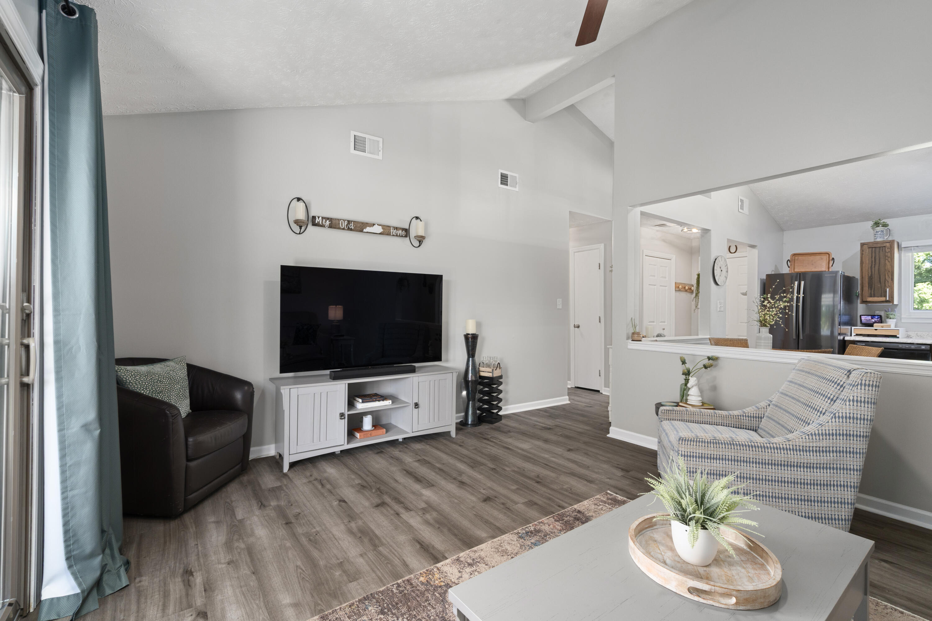 3796 Niagara Drive Property Photo 8