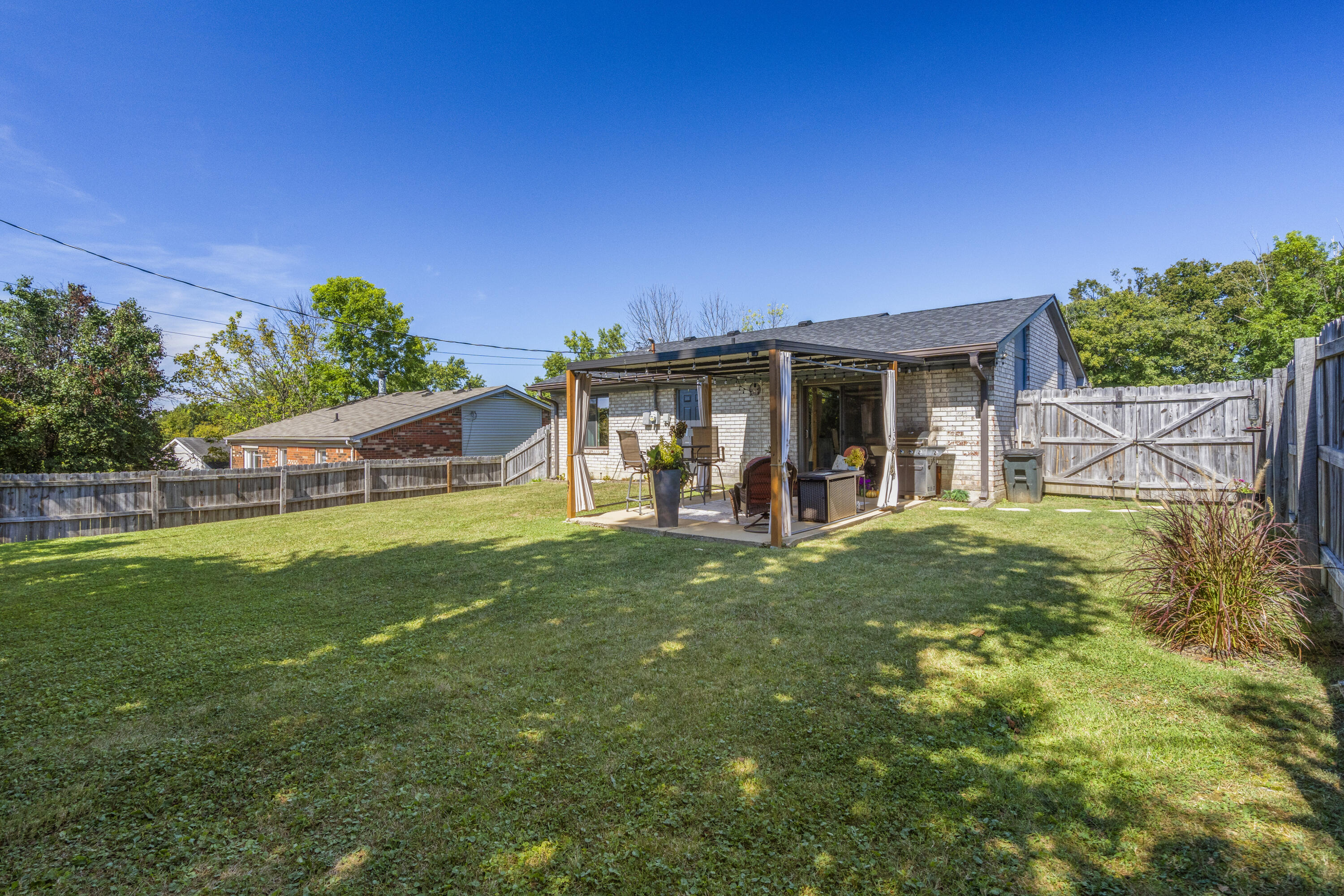3796 Niagara Drive Property Photo 25