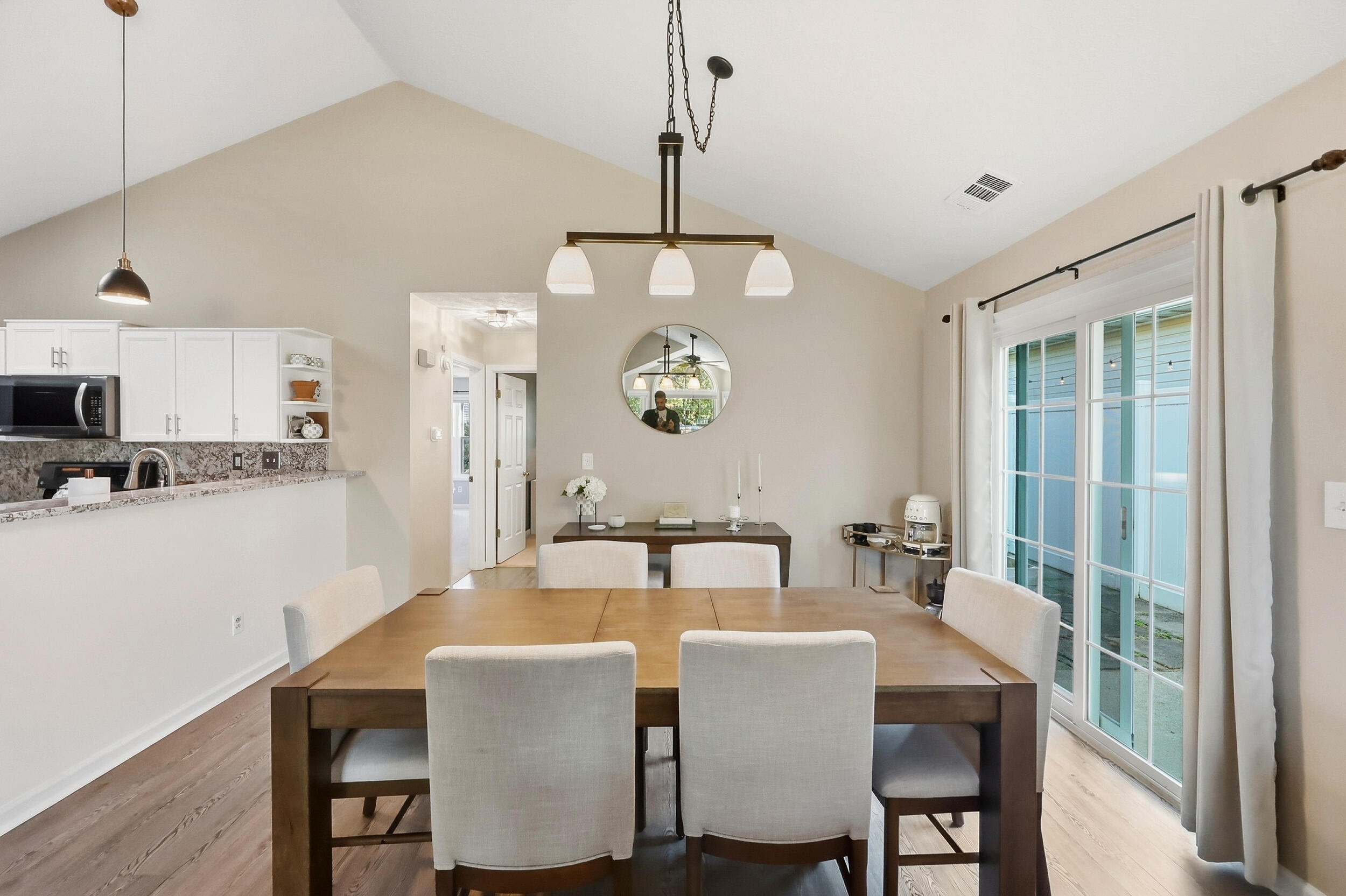 102 Timberwood Trace Property Photo 9