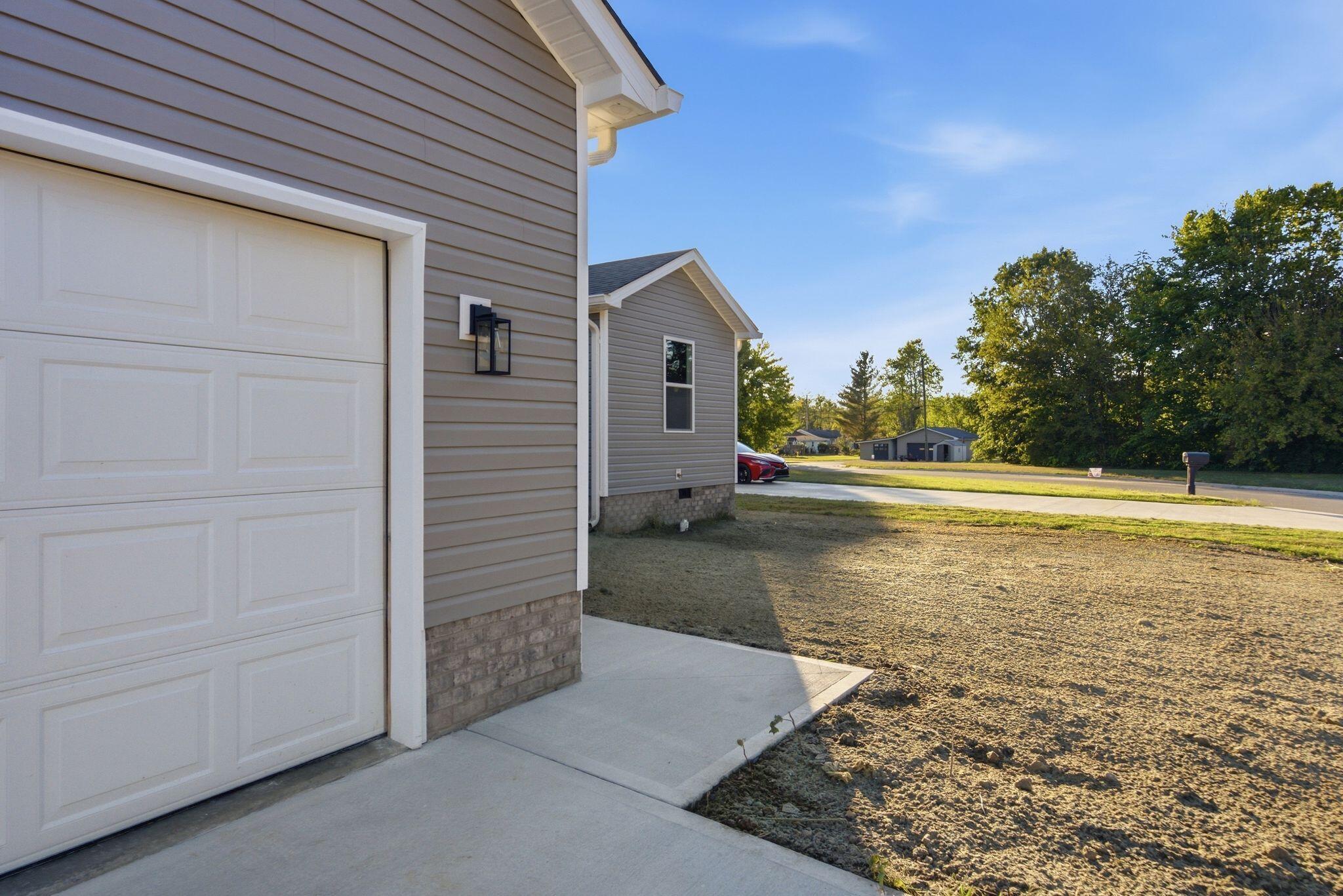 26 Hidden Court Property Photo 2