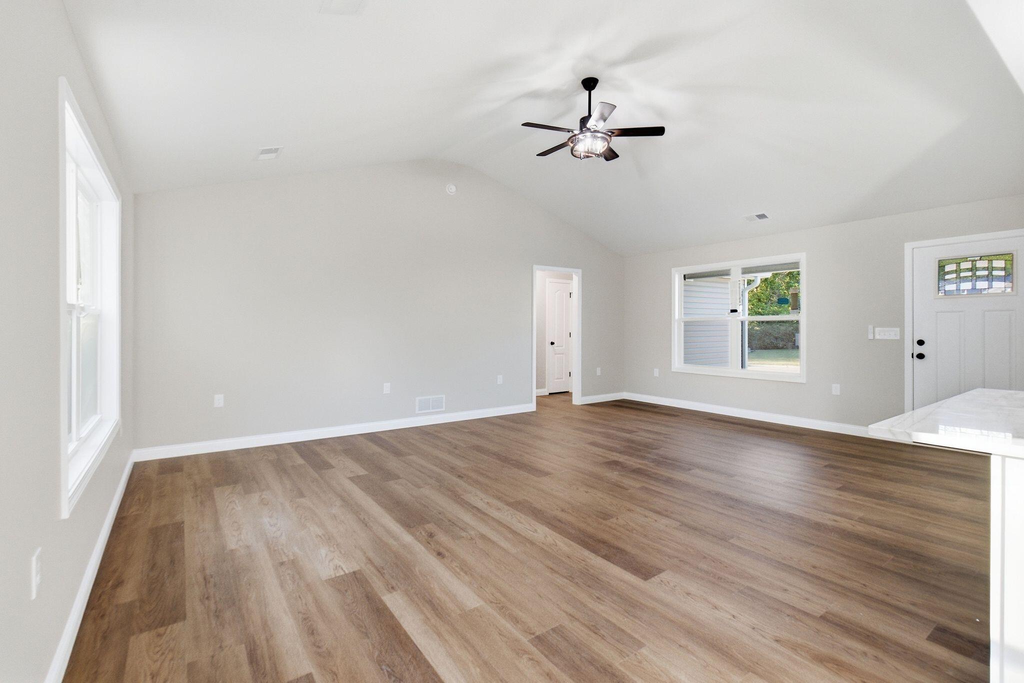 26 Hidden Court Property Photo 11
