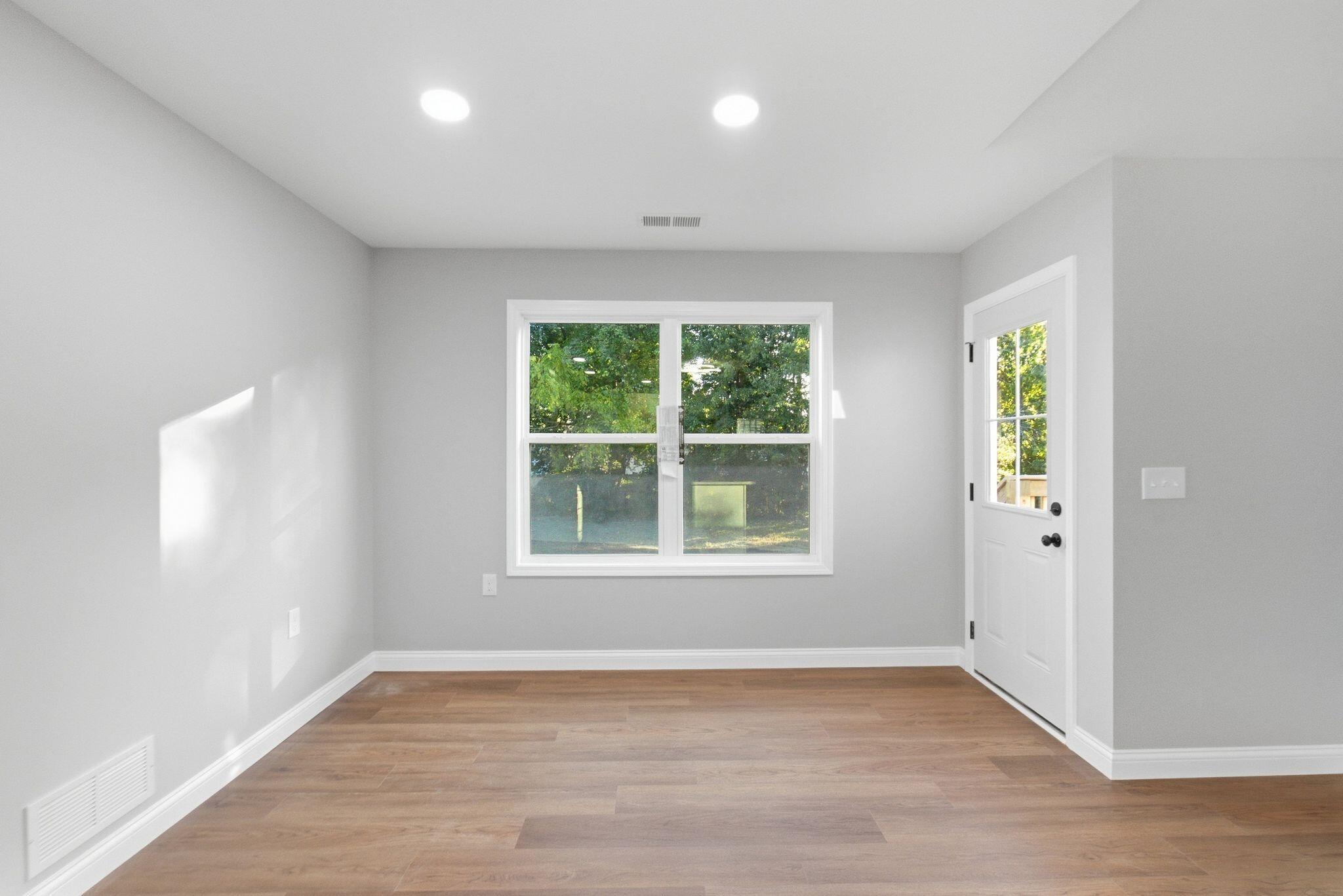 26 Hidden Court Property Photo 16