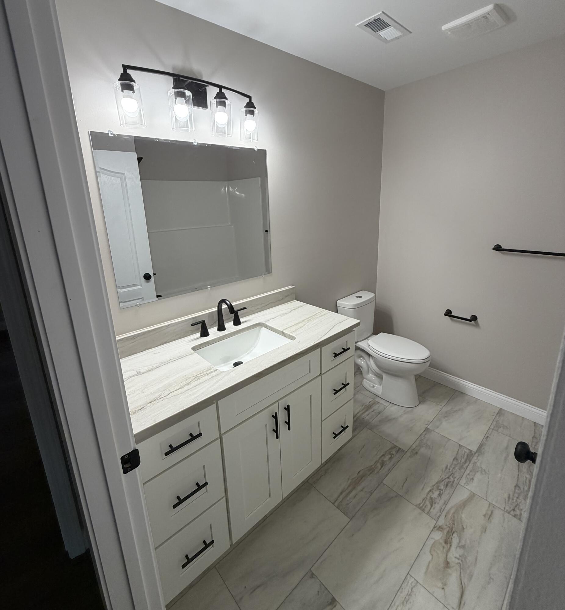 26 Hidden Court Property Photo 26