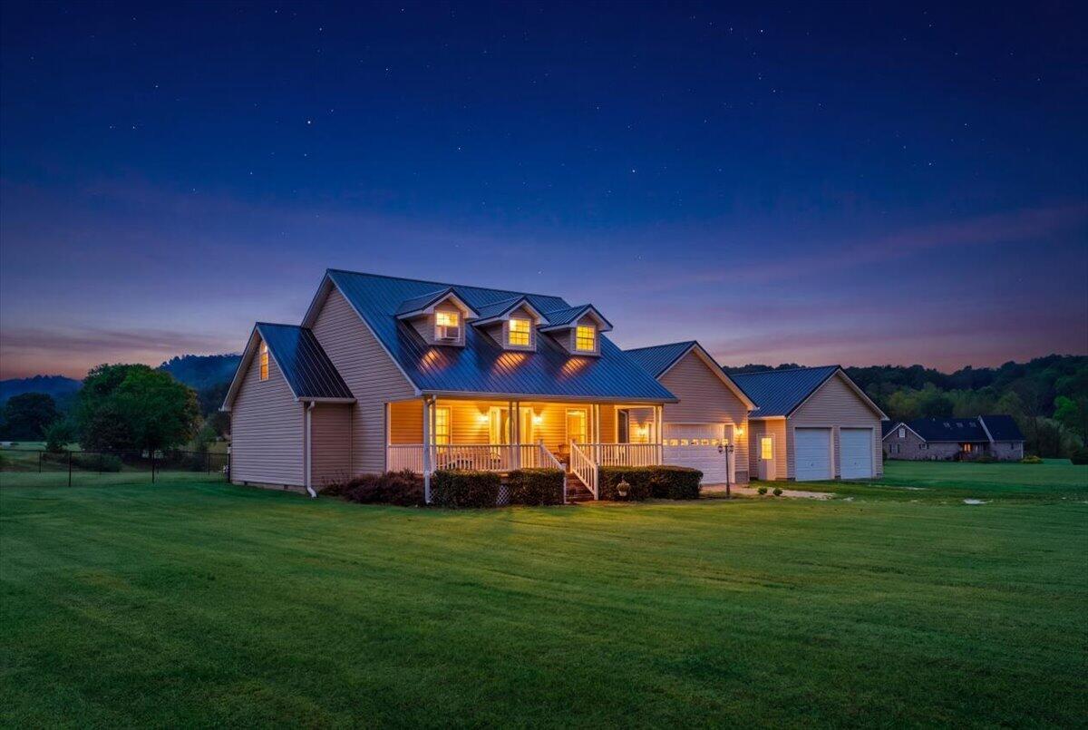 1650 Spout Springs Road Property Photo 1