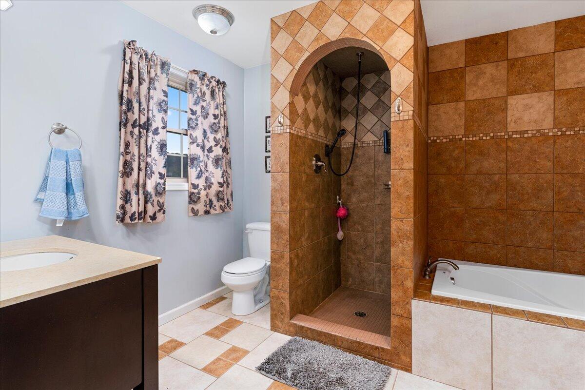 1650 Spout Springs Road Property Photo 18