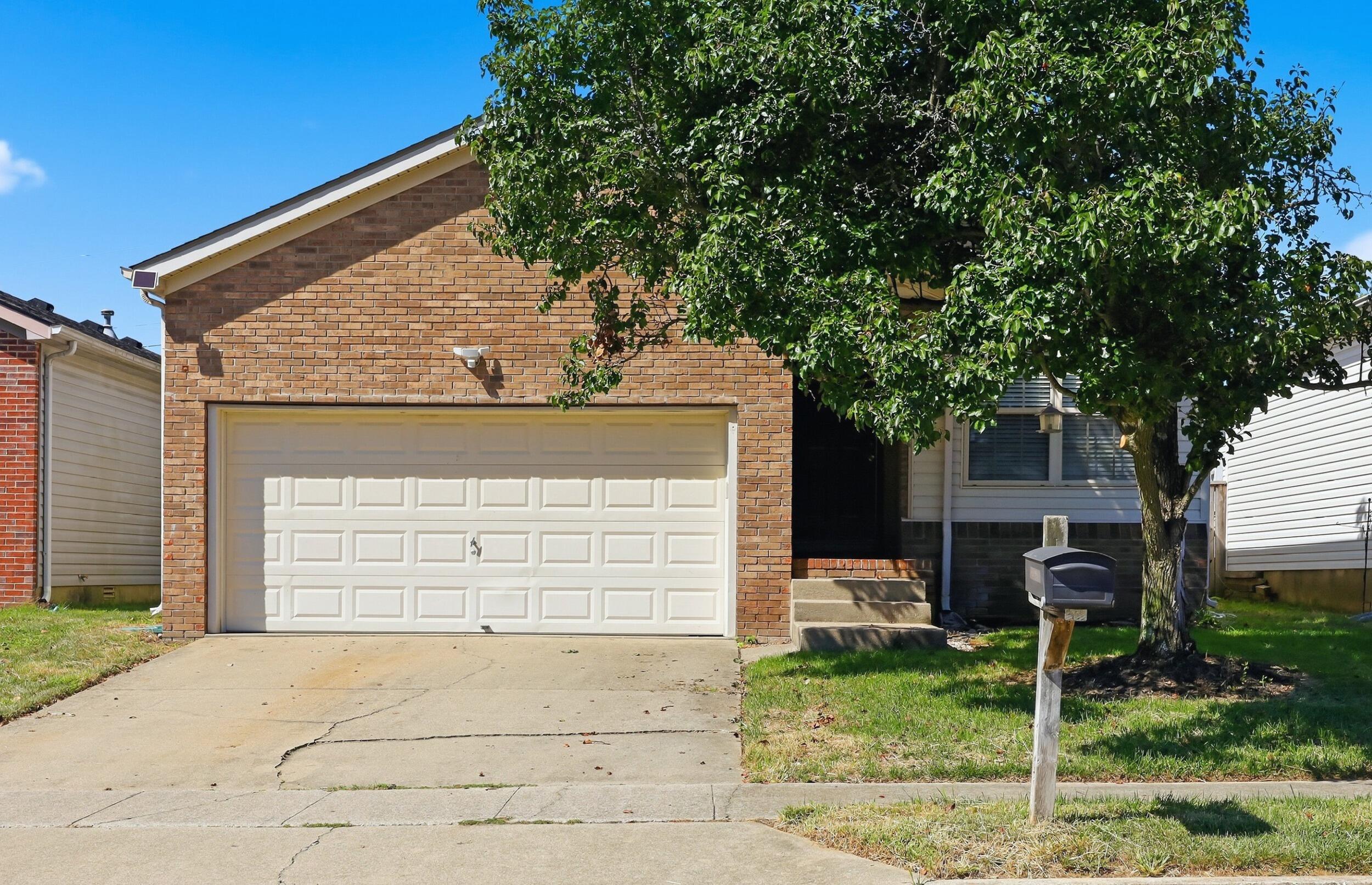 106 Allison Circle Property Photo 1