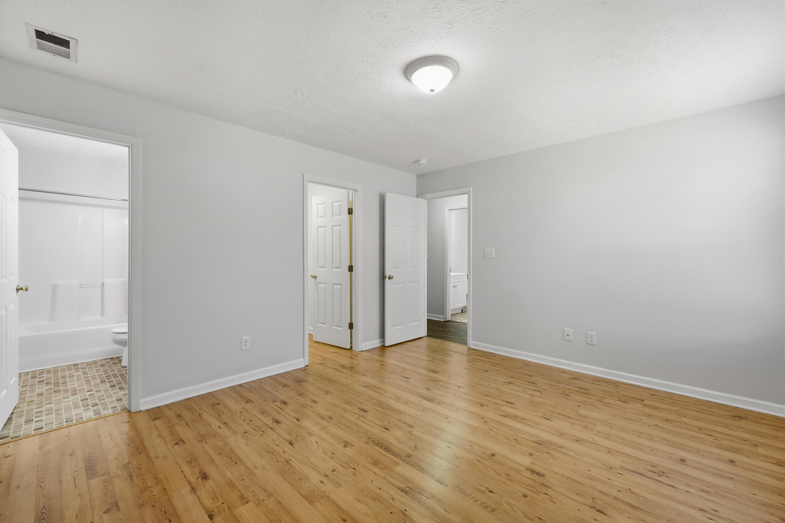 106 Allison Circle Property Photo 14