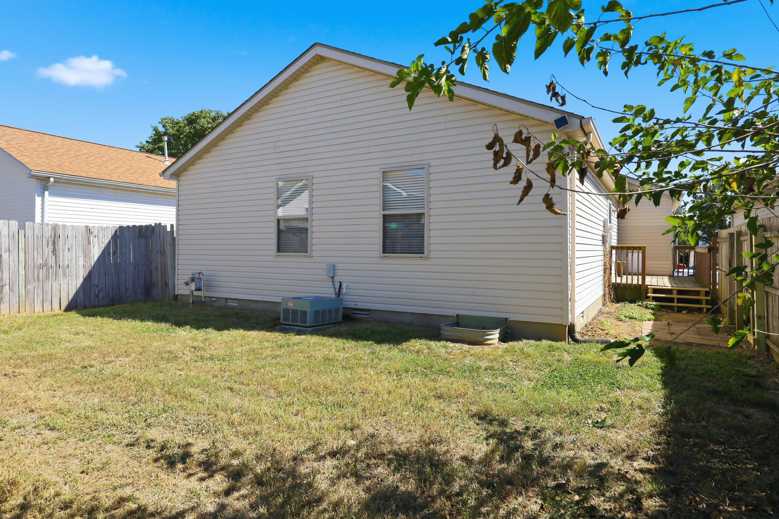 106 Allison Circle Property Photo 27