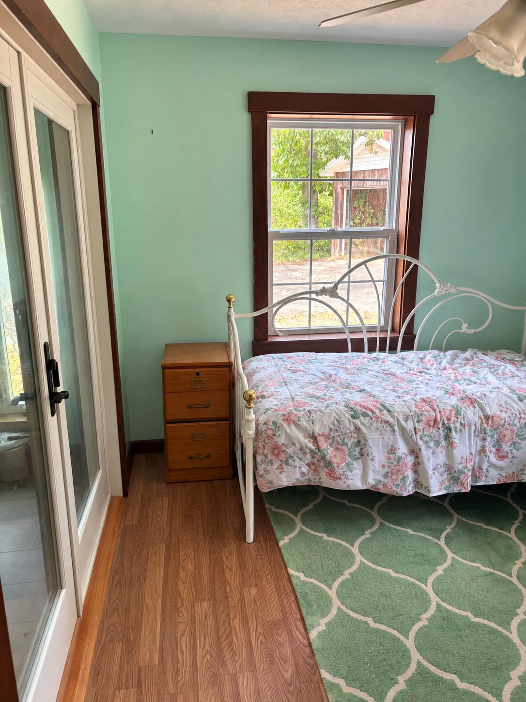 271 Easy Street Property Photo 20