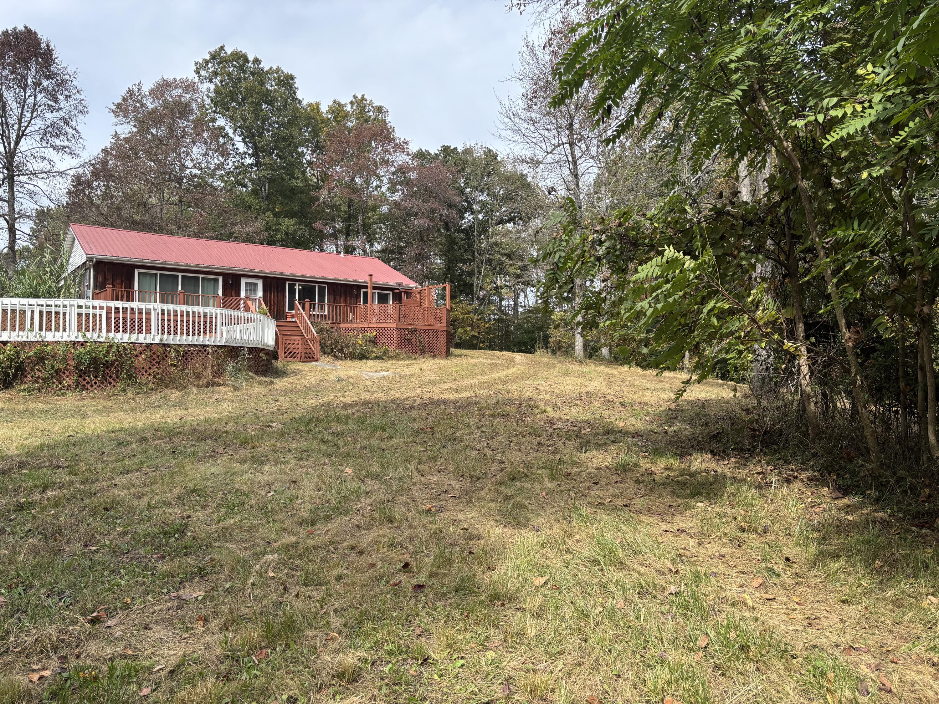 271 Easy Street Property Photo 36