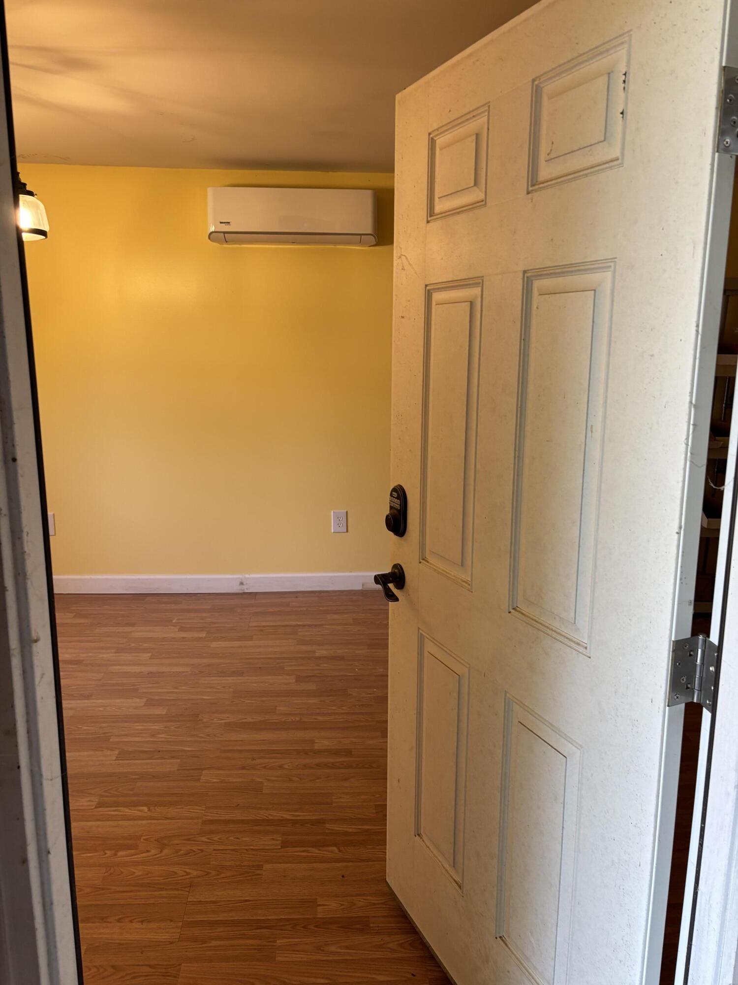271 Easy Street Property Photo 41