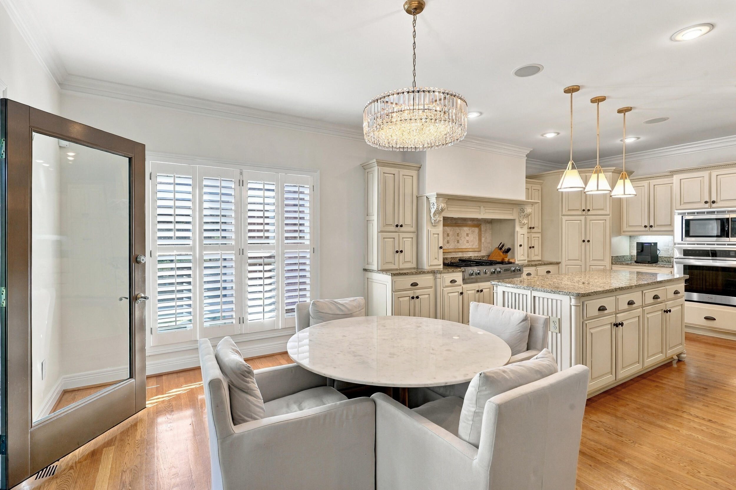 889 Golden Bell Place Property Photo 15