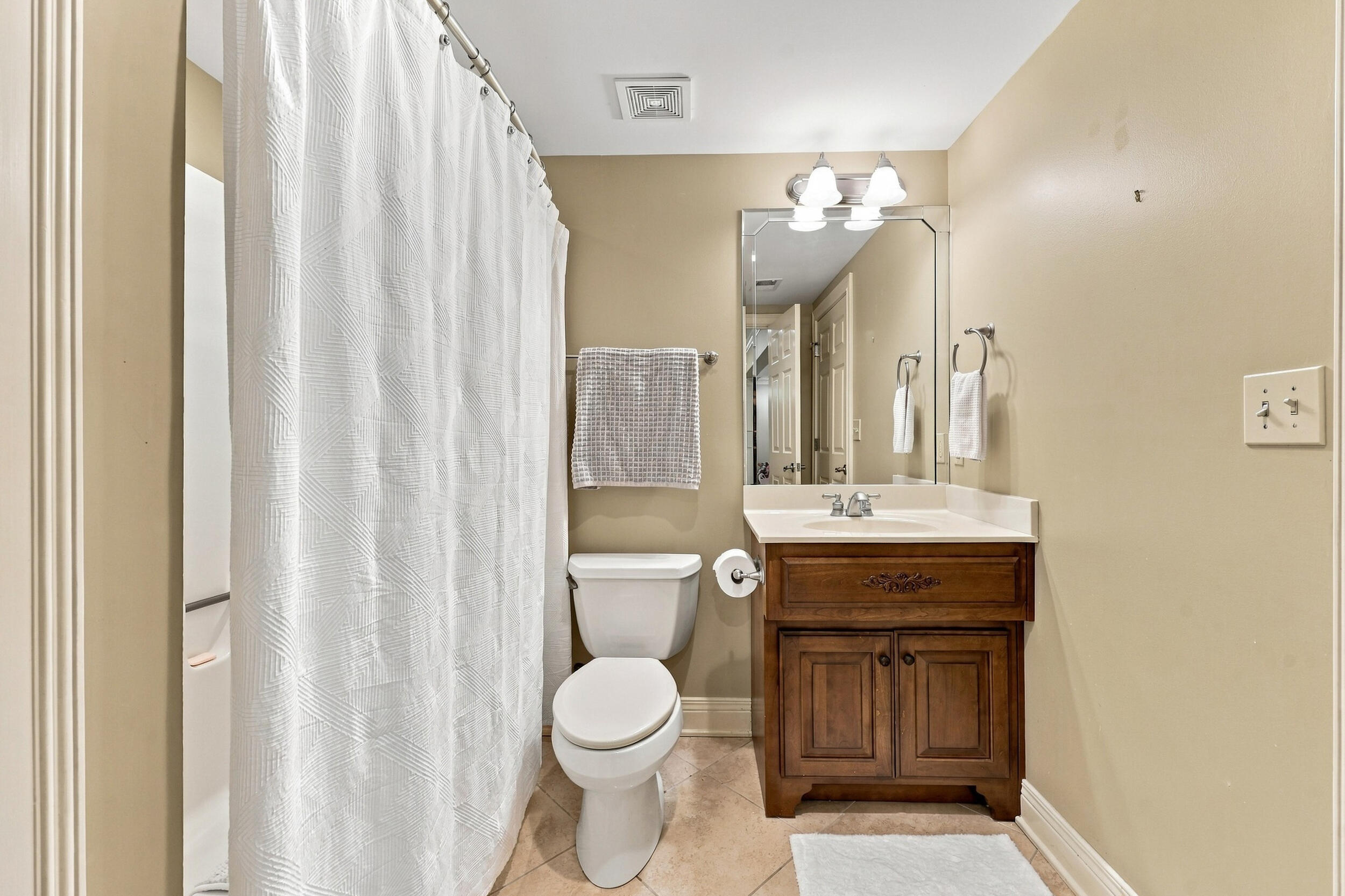 889 Golden Bell Place Property Photo 46