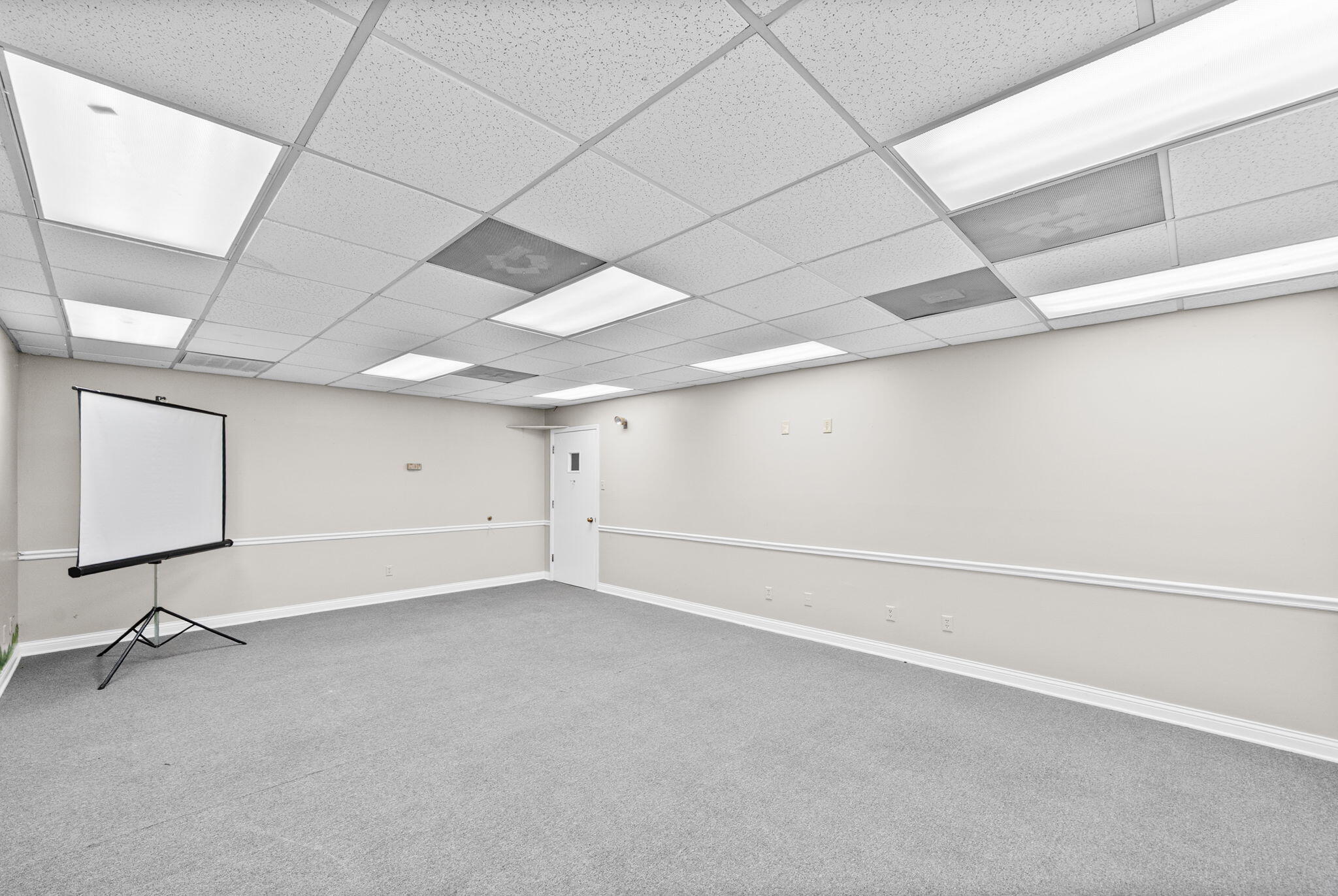 1102 E 21st Street Property Photo 44