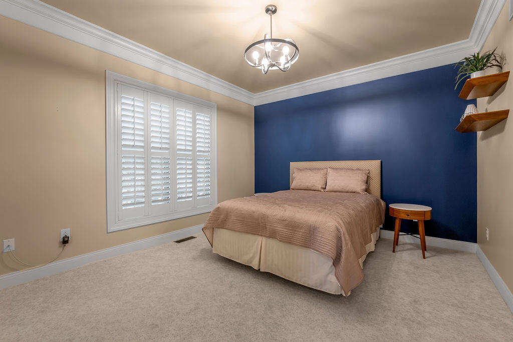 209 Grassland Park Property Photo 21