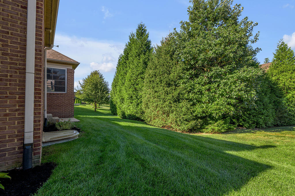 209 Grassland Park Property Photo 41