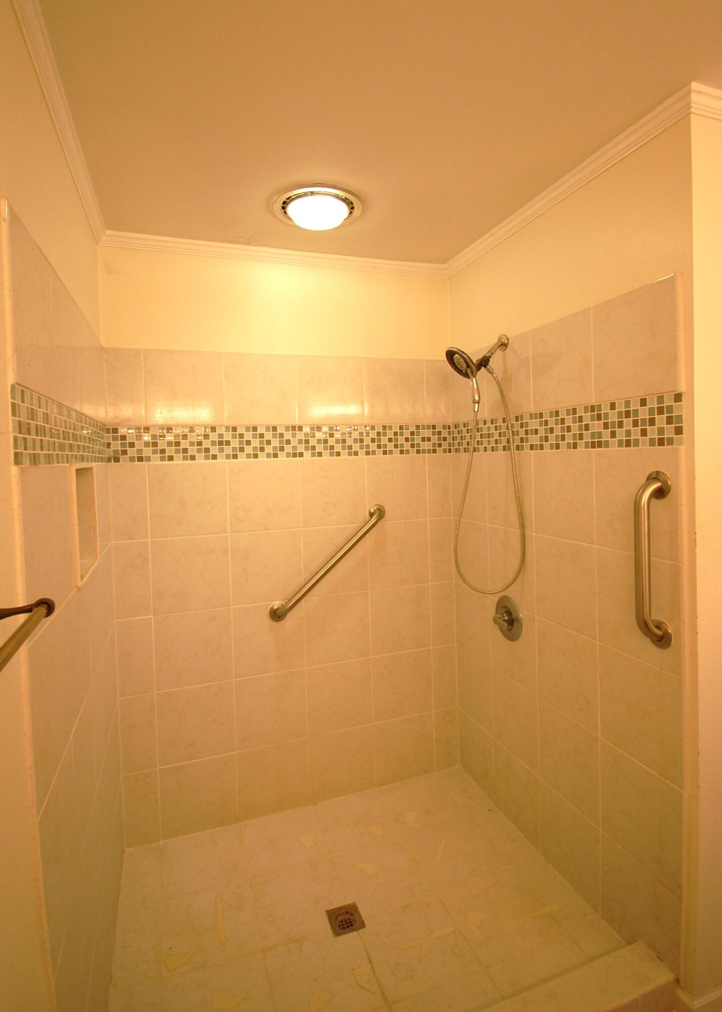 150 Maple Court Property Photo 16
