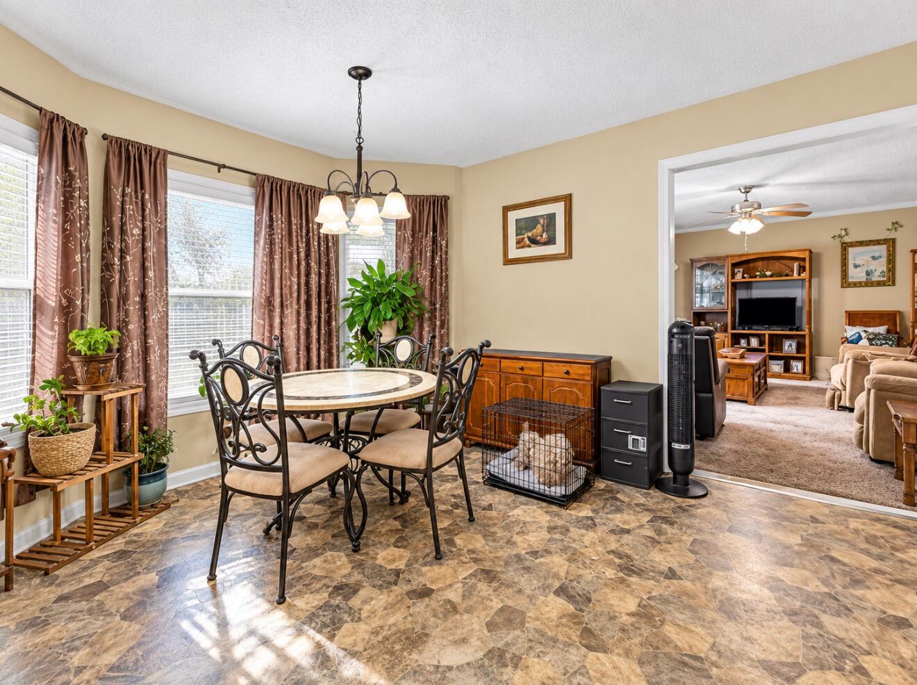 1512 Oak Ridge Court Property Photo 10