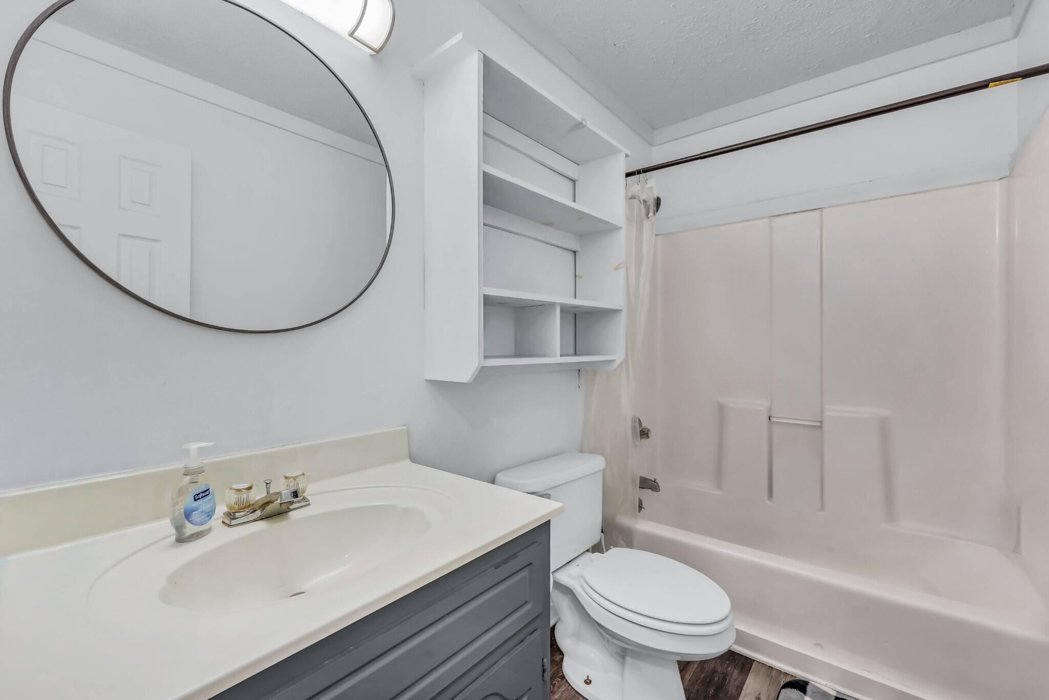 1036 Bush Avenue Property Photo 11