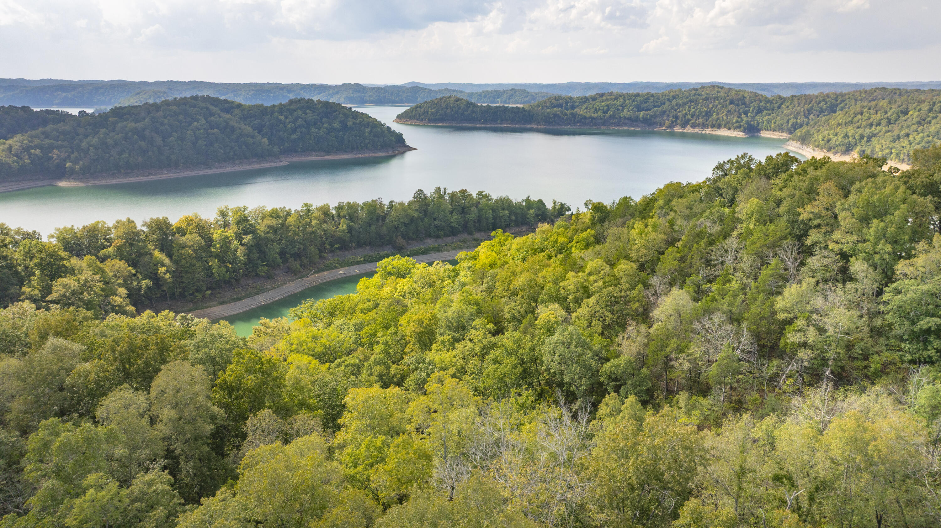 1694 Sandstone Point Trail Property Photo 2