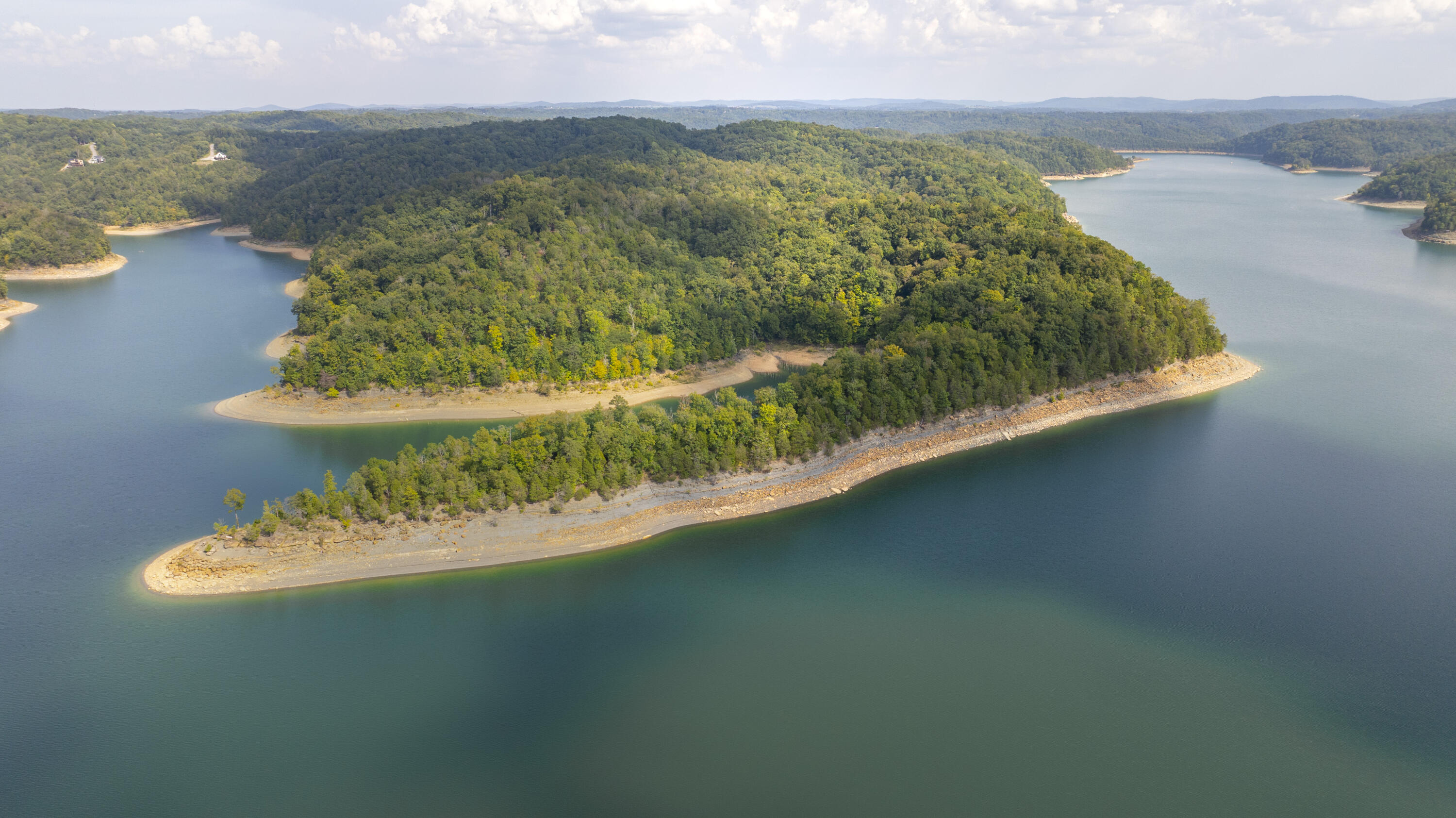 1694 Sandstone Point Trail Property Photo 4