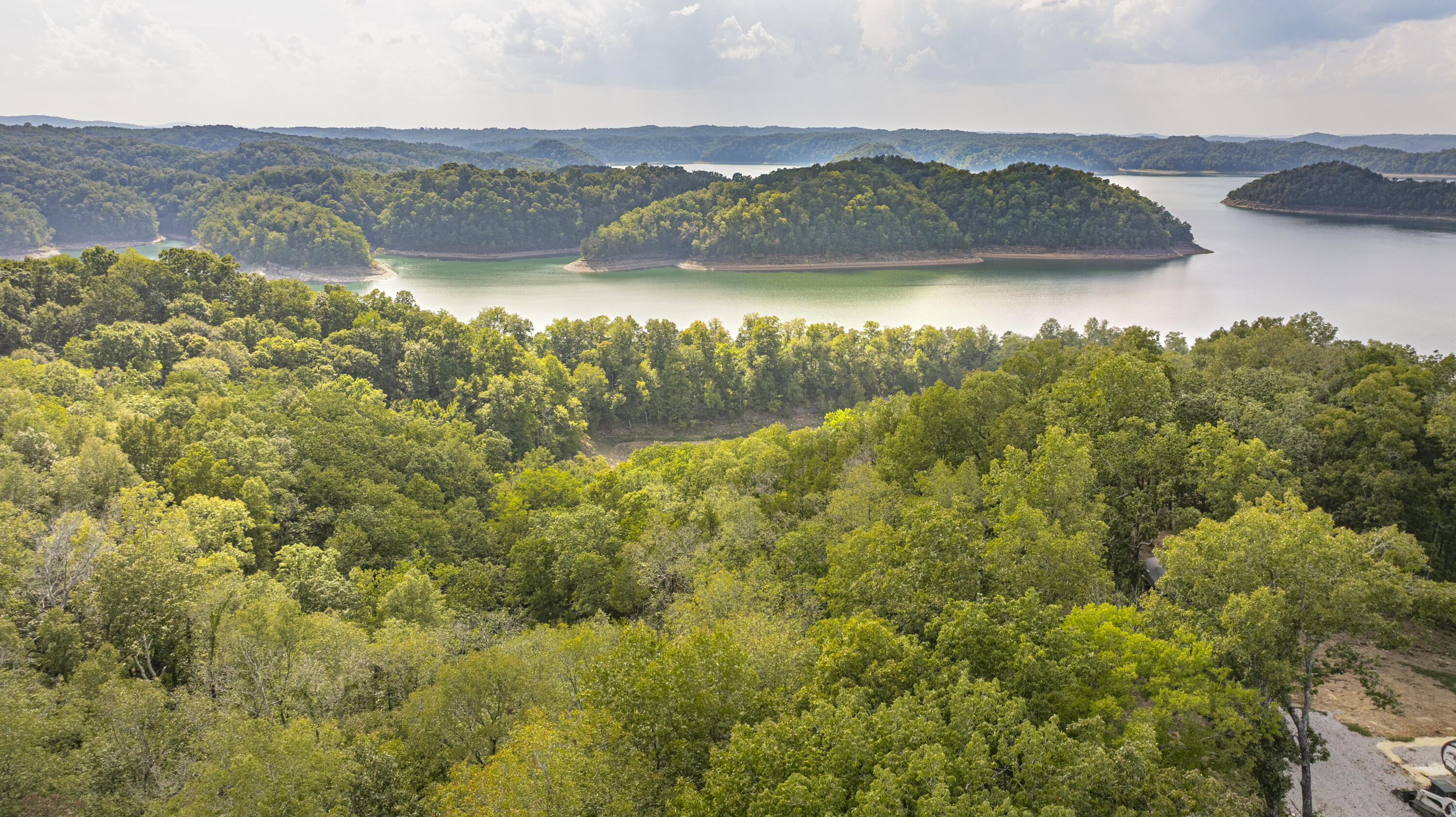 1694 Sandstone Point Trail Property Photo 19