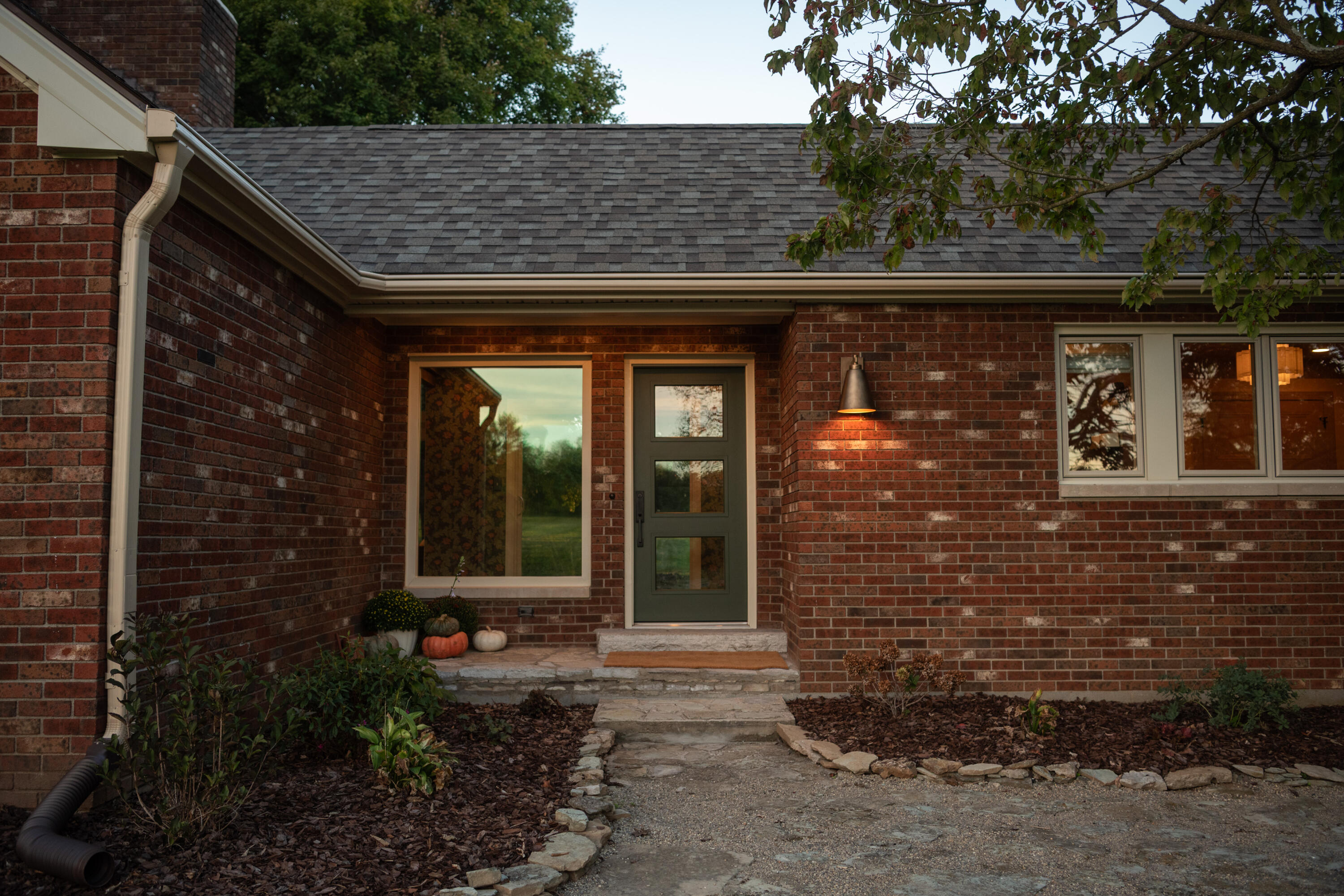 2479 Airport Road Property Photo 3
