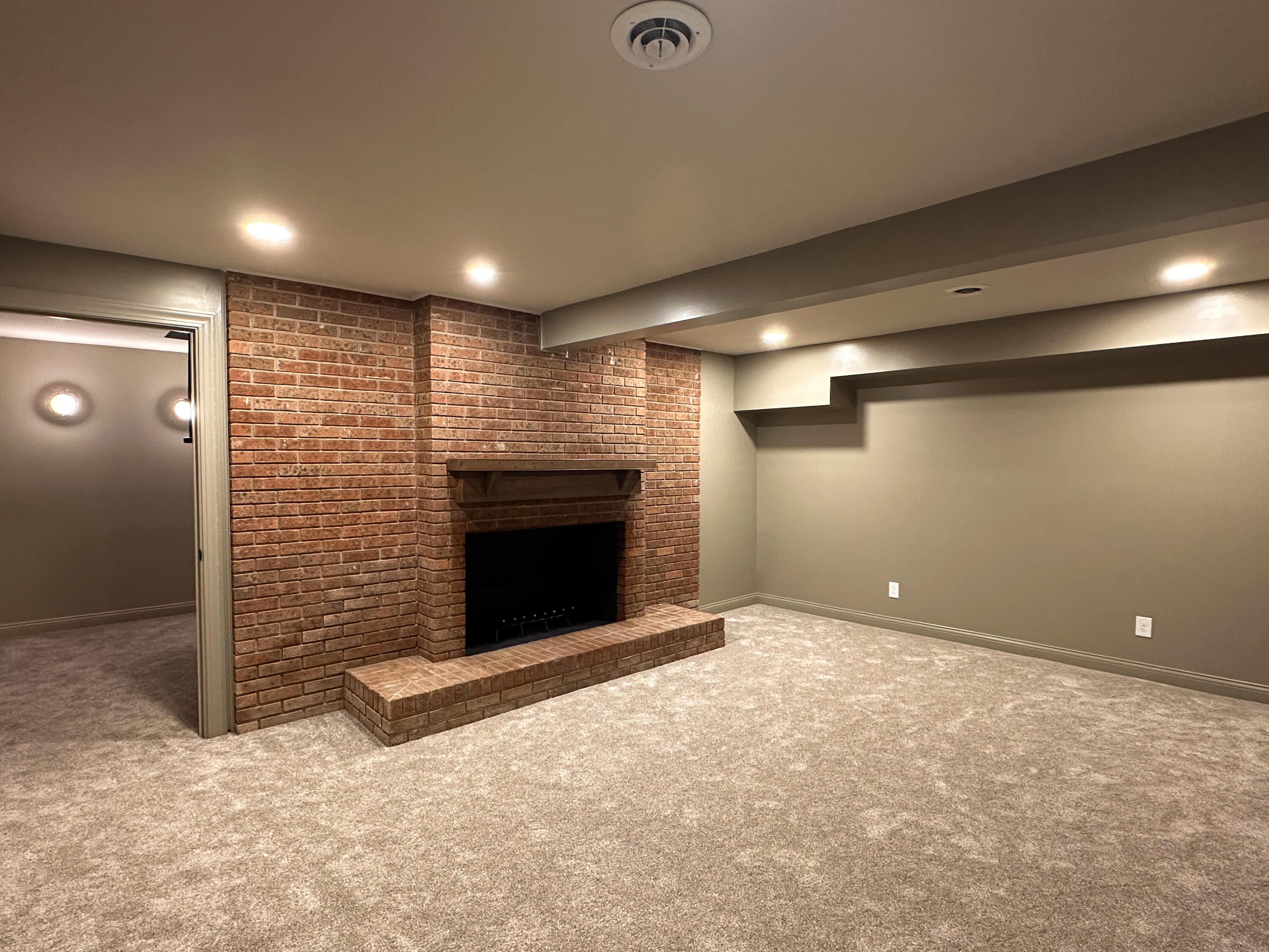 2479 Airport Road Property Photo 60