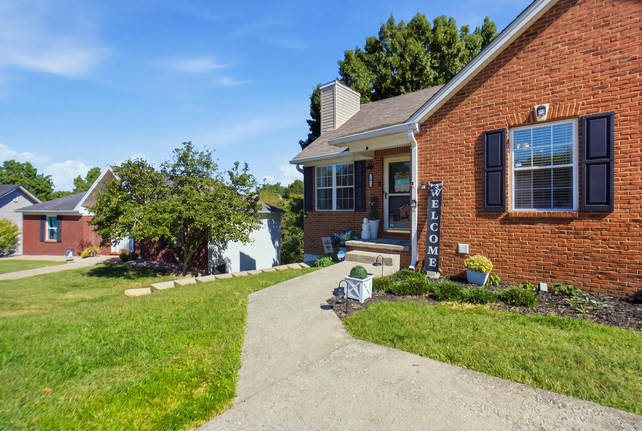118 River Oak Drive Property Photo 4