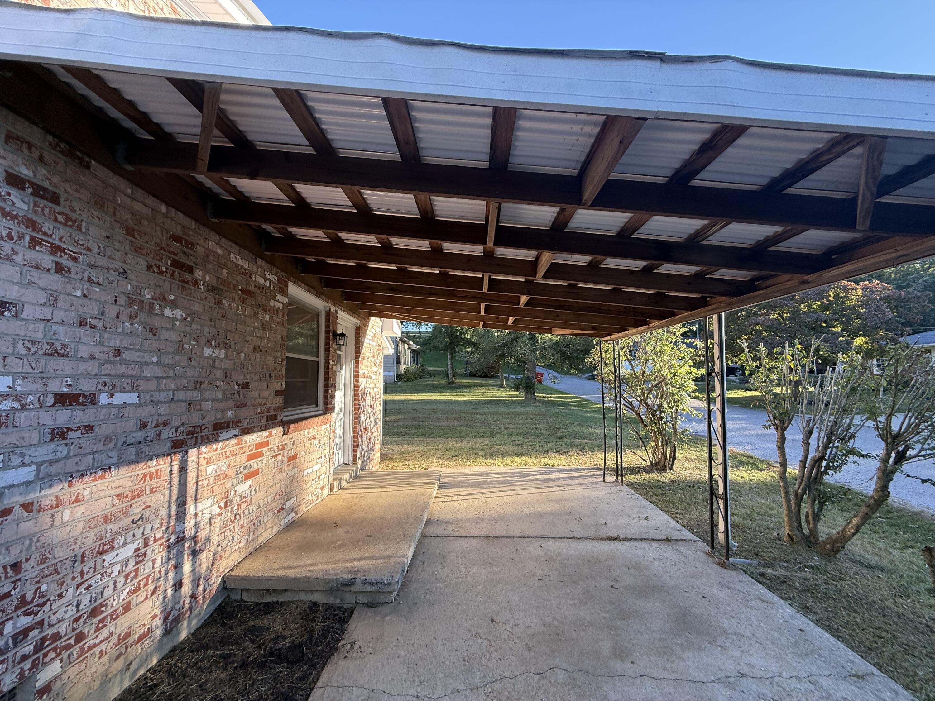 122 Rogers Street Property Photo 2