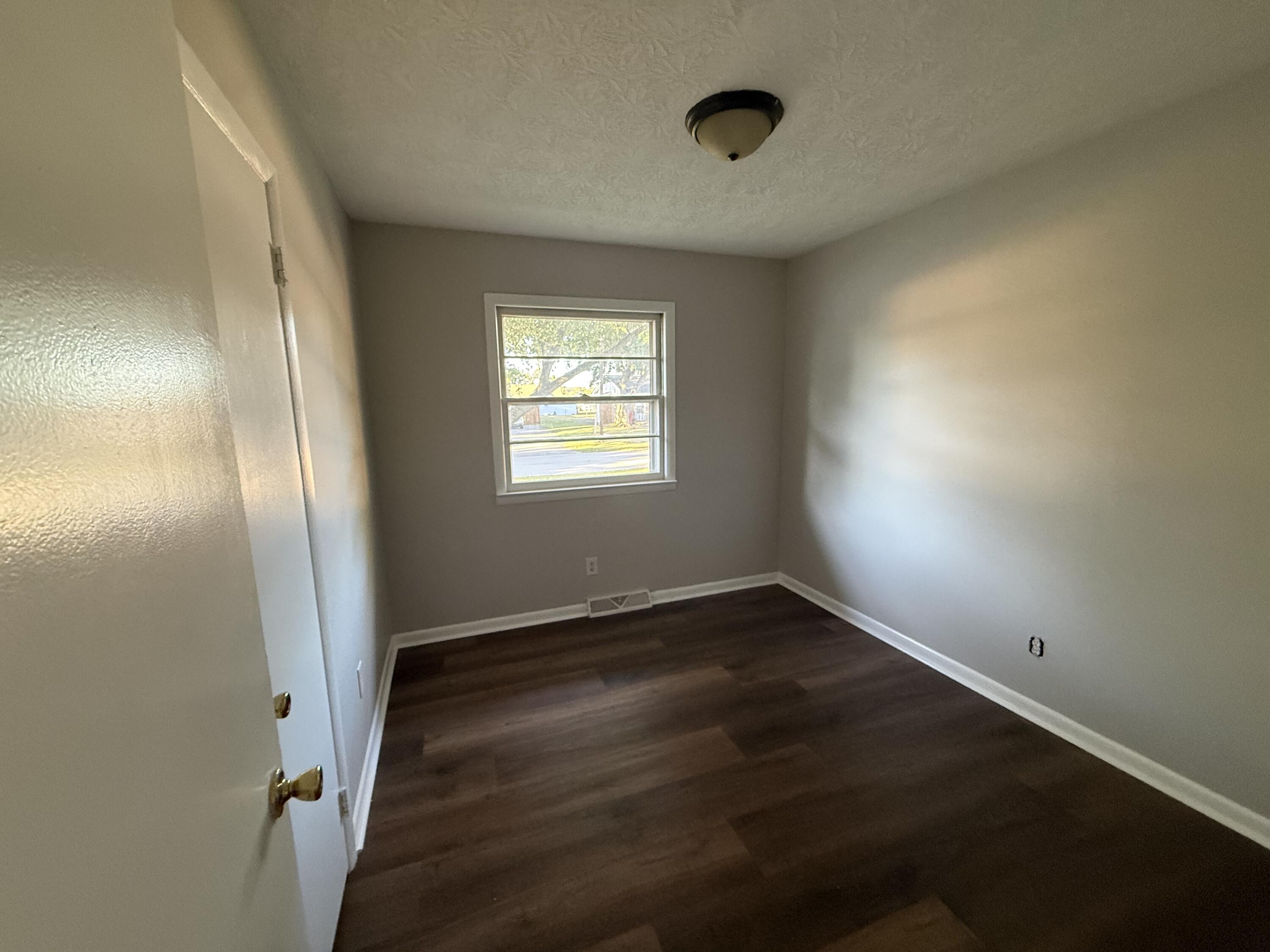 122 Rogers Street Property Photo 8