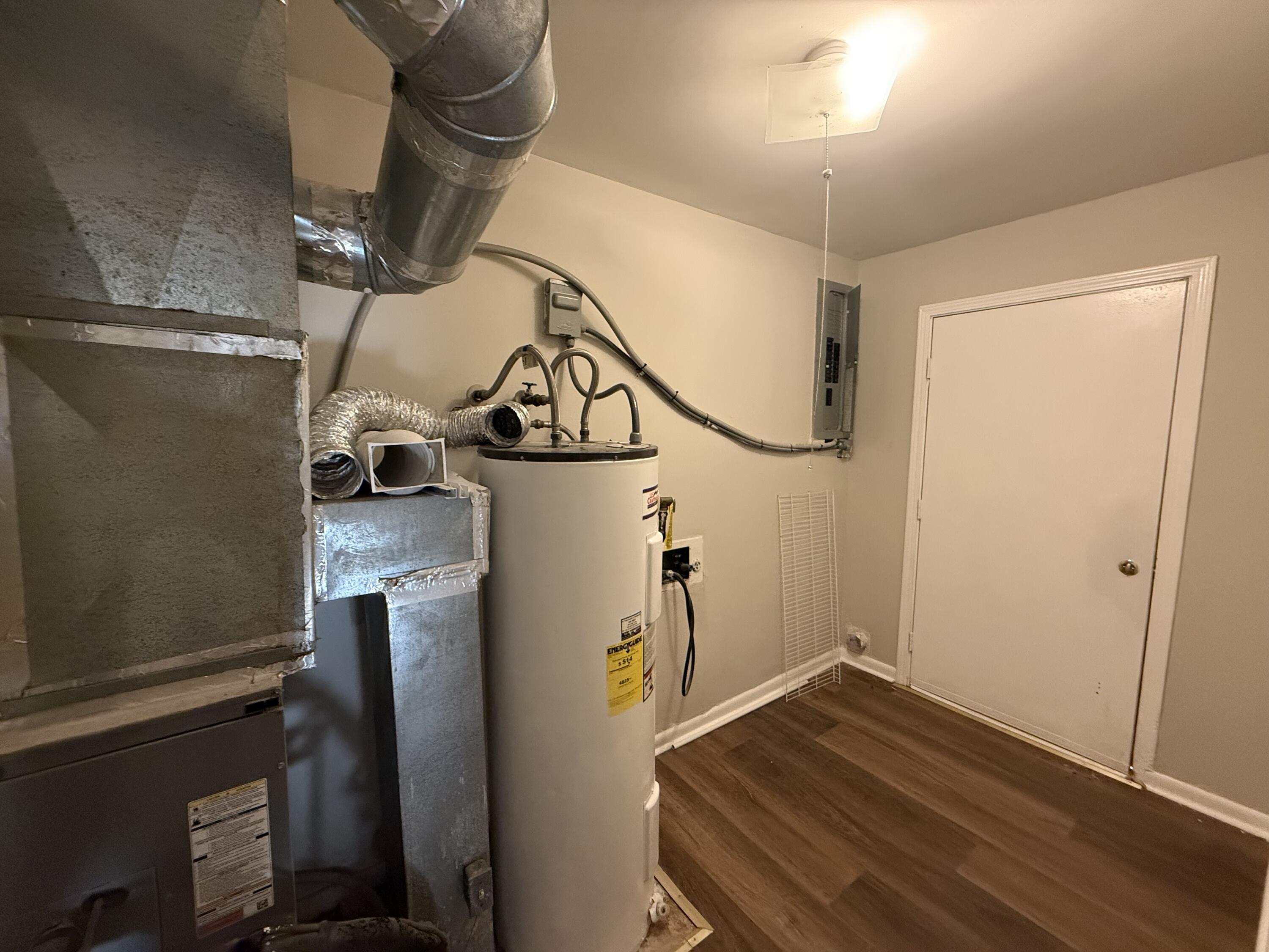122 Rogers Street Property Photo 12