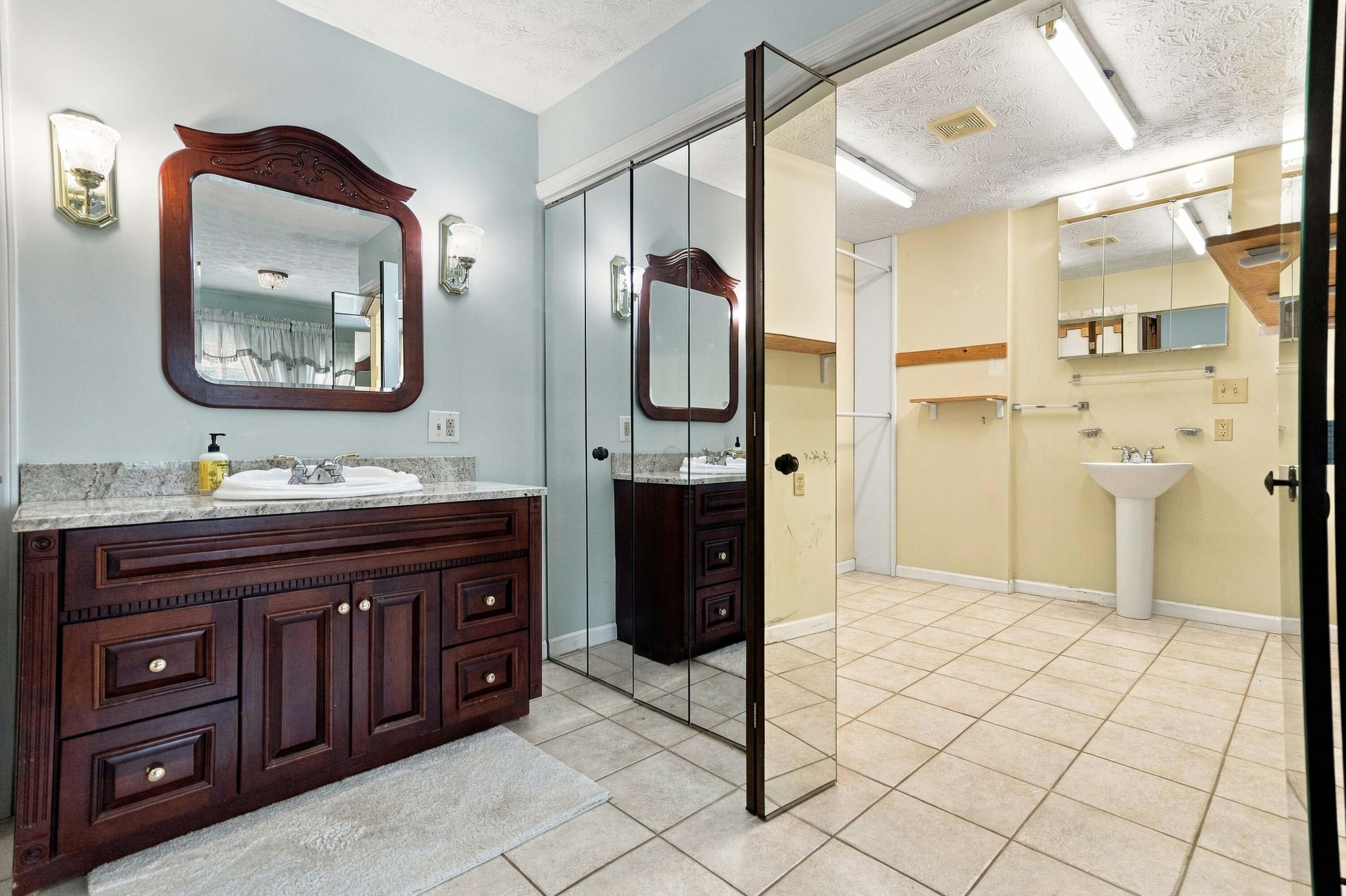 104 N Porter Drive Property Photo 27